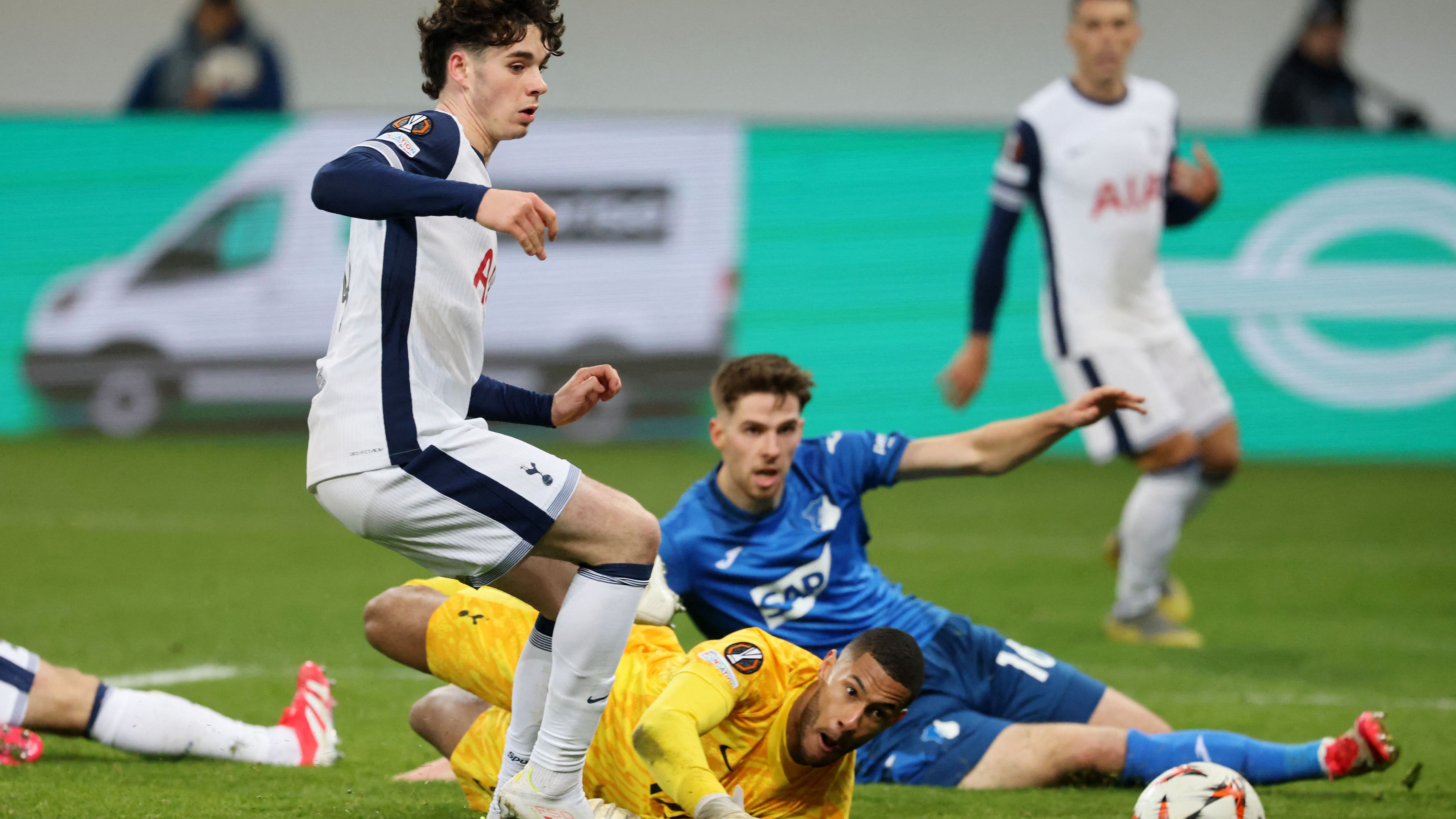 FBL-EUR-C3-HOFFENHEIM-TOTTENHAM