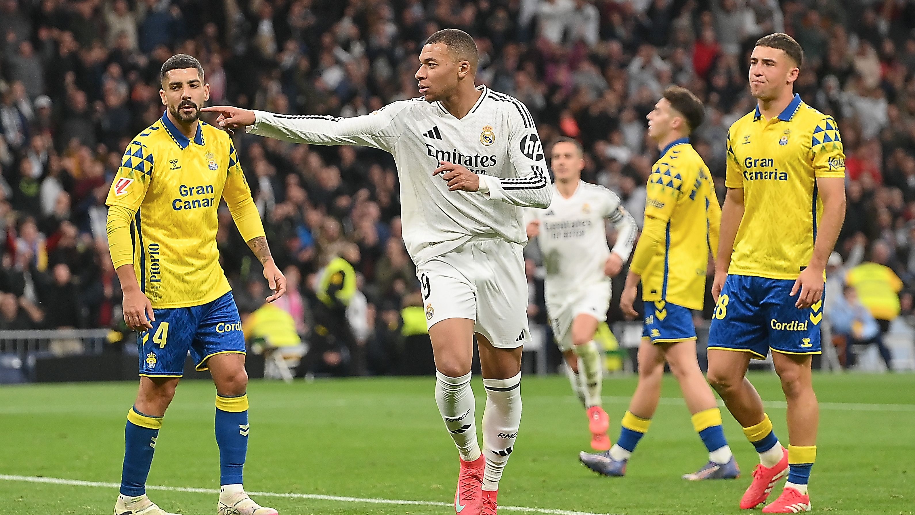 Real Madrid CF v UD Las Palmas - La Liga EA Sports