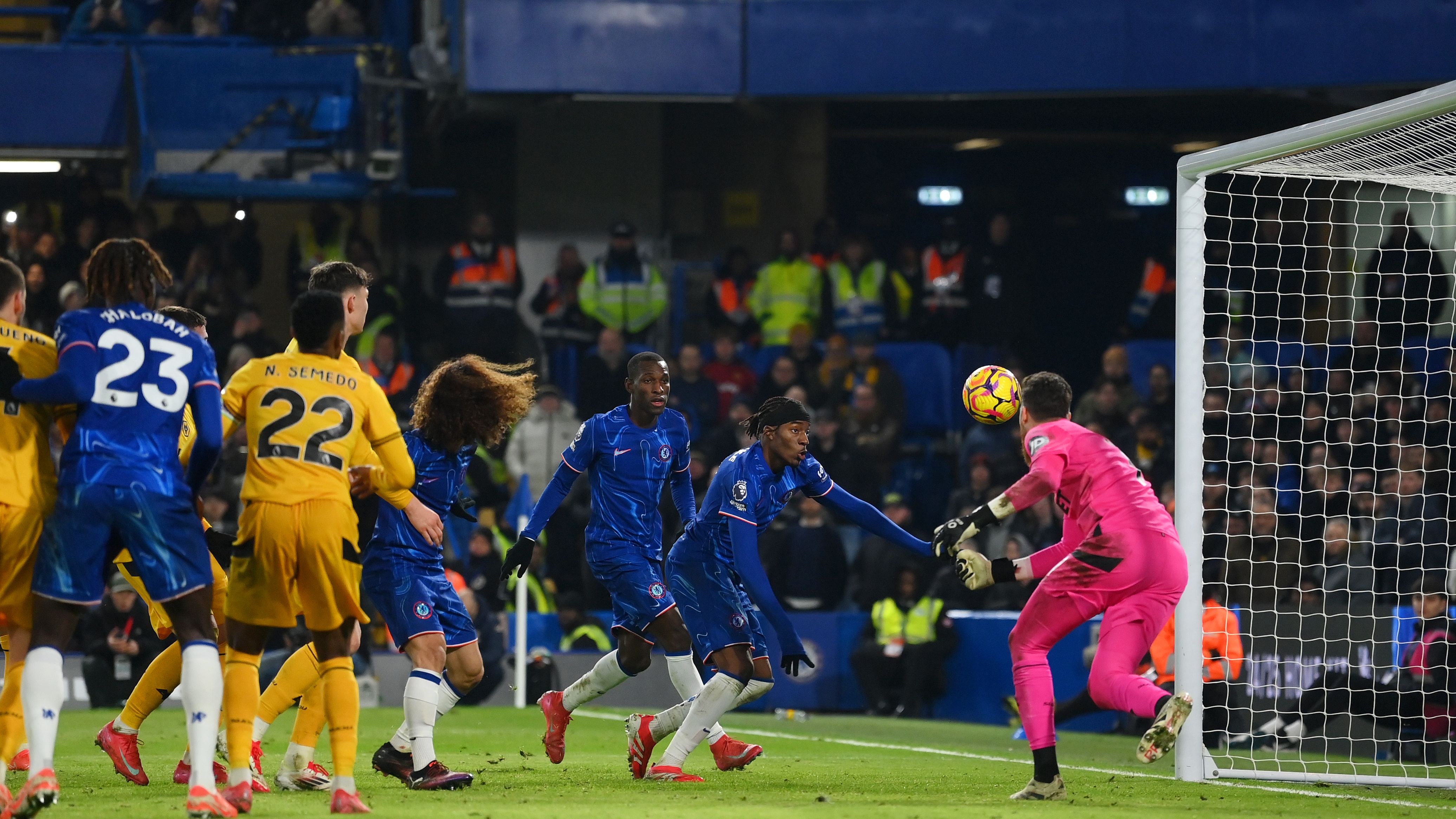 Chelsea FC v Wolverhampton Wanderers FC - Premier League