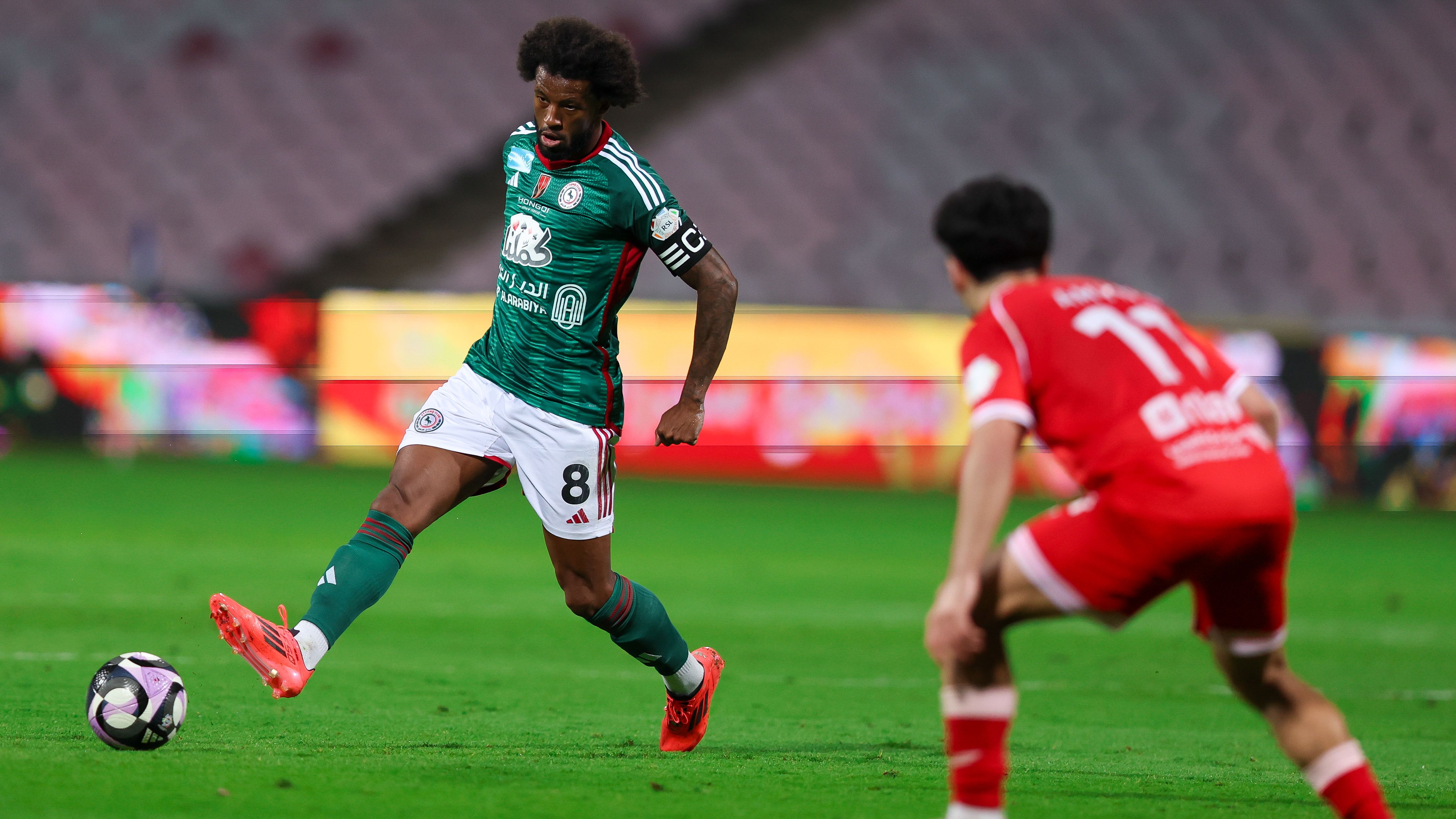 Grande movimentação no último dia: 20 negociações incendeiam o mercado da Roshan Saudi League