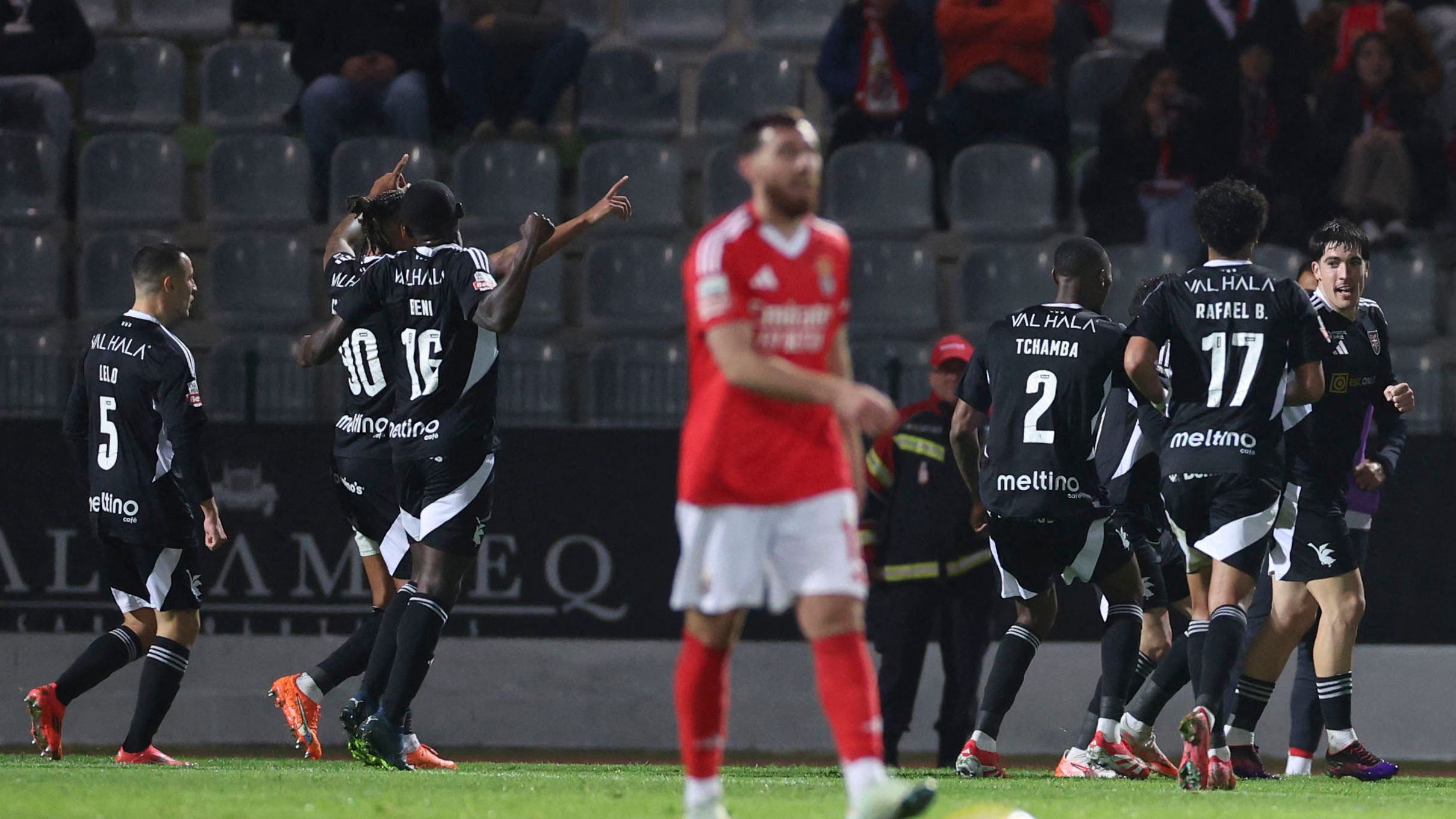 FBL-POR-LIGA-CASA PIA-BENFICA