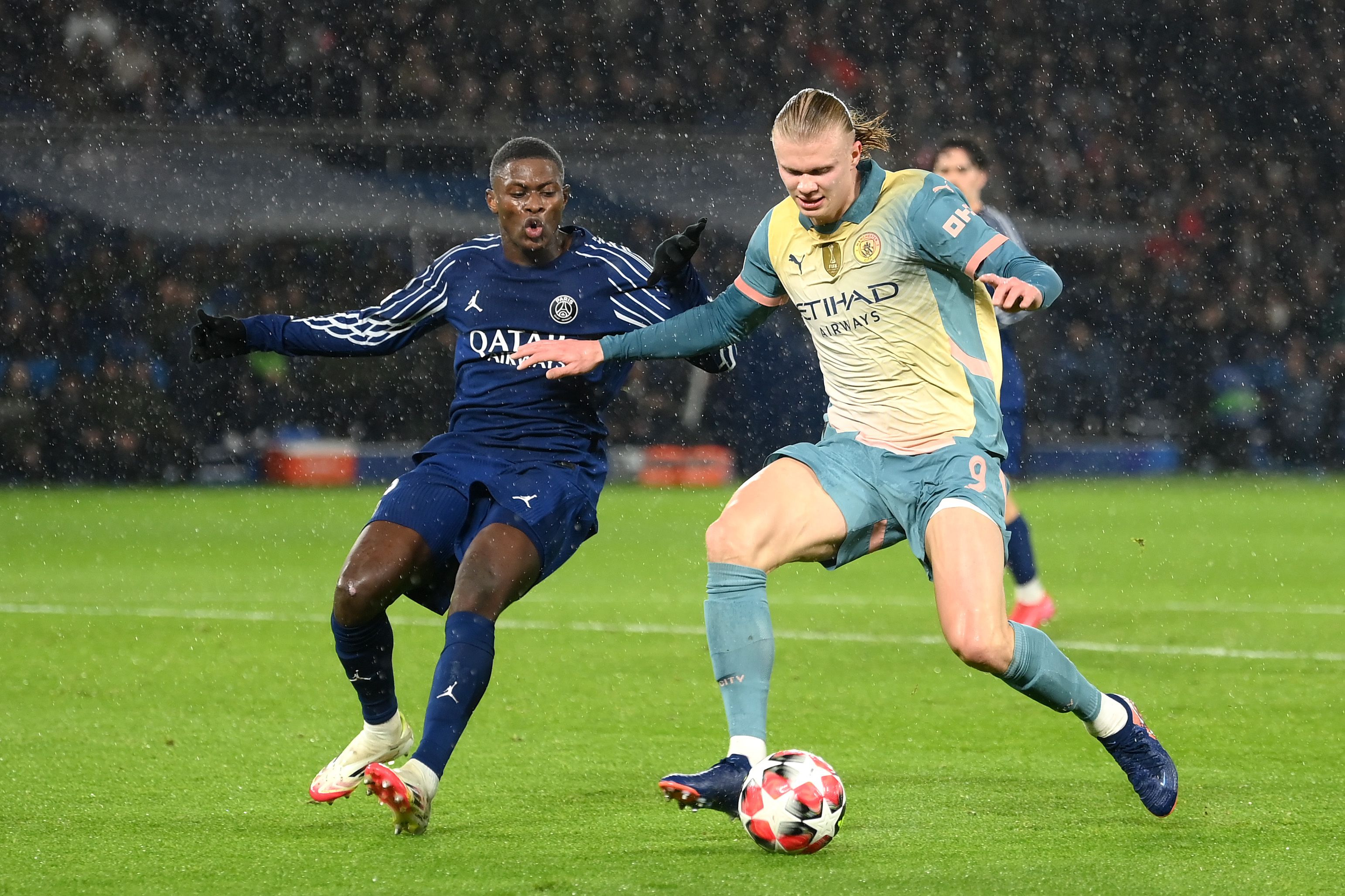 Paris Saint-Germain v Manchester City - UEFA Champions League 2024/25 League Phase MD7