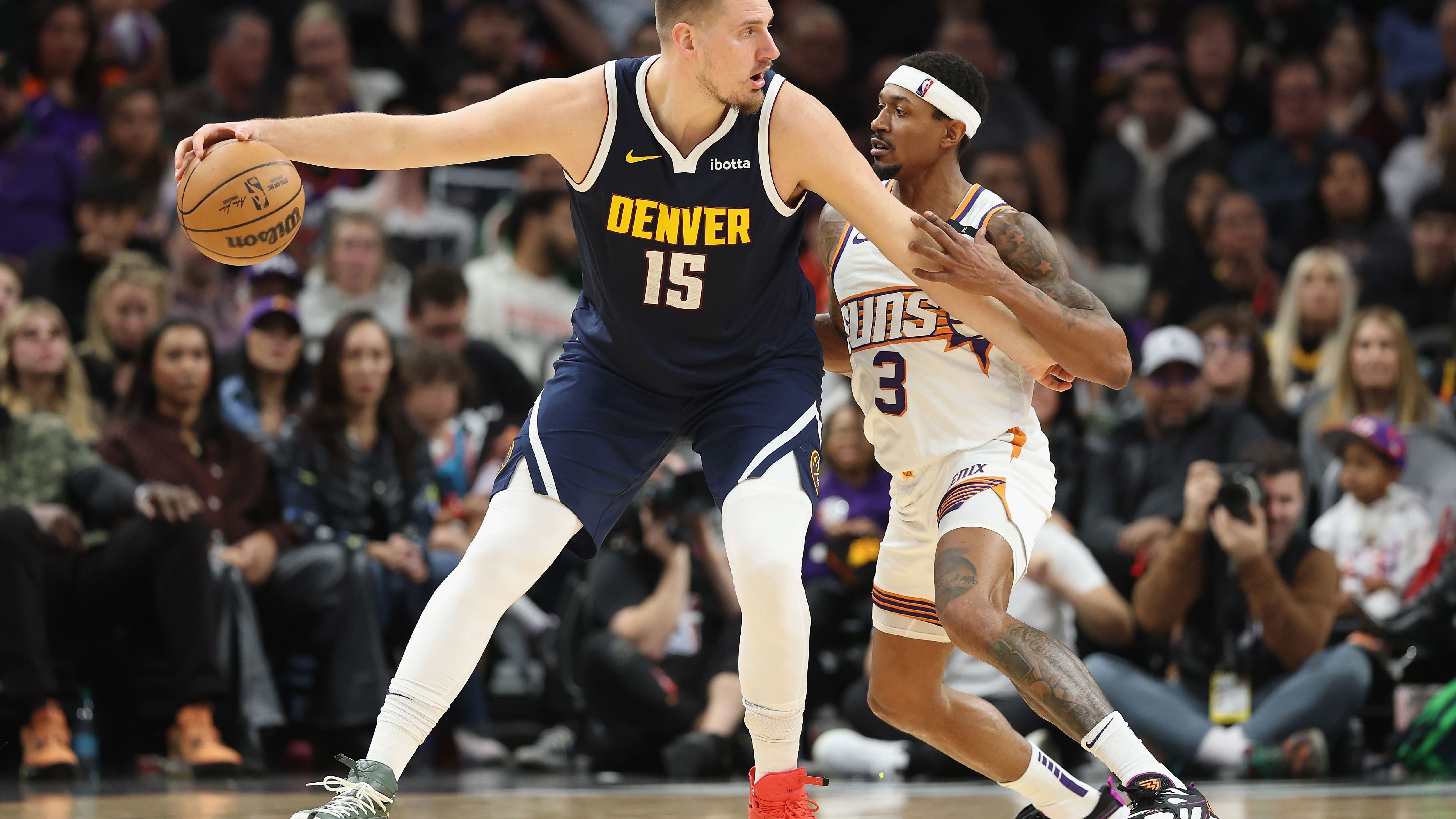 Denver Nuggets v Phoenix Suns
