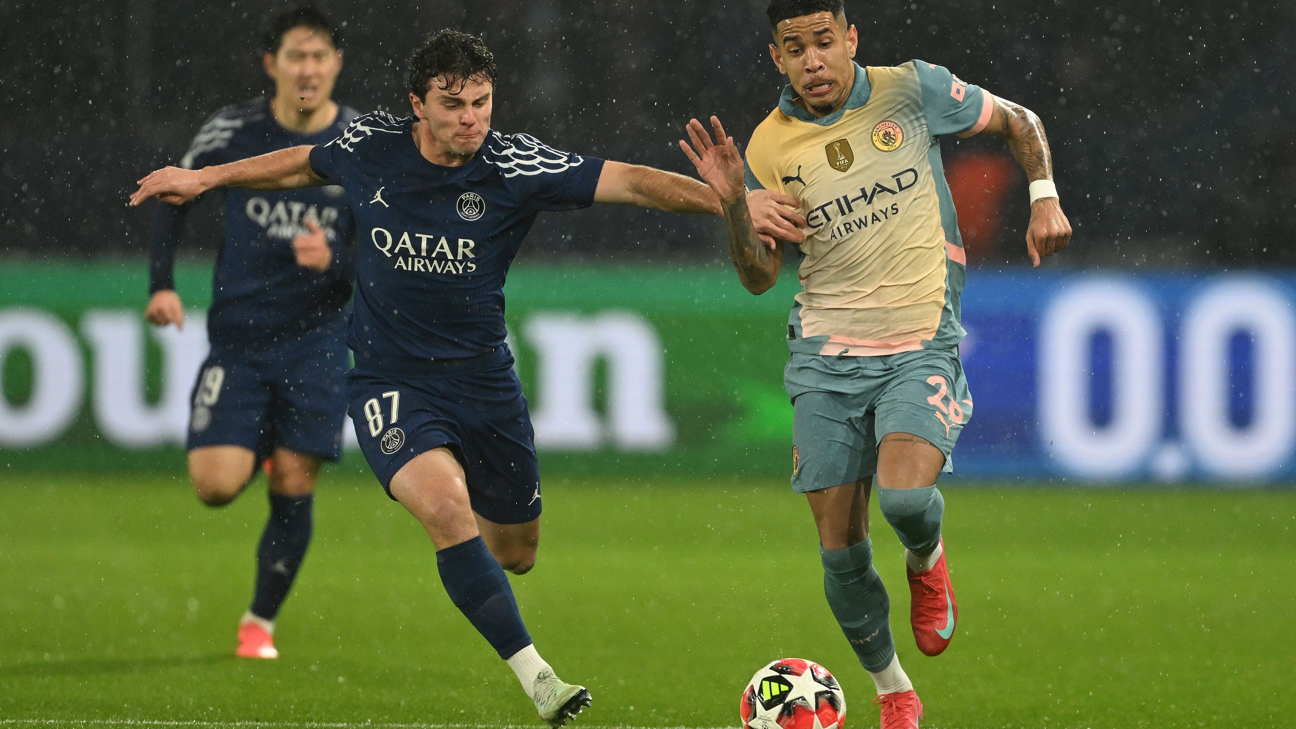 Paris Saint-Germain v Manchester City - UEFA Champions League 2024/25 League Phase MD7