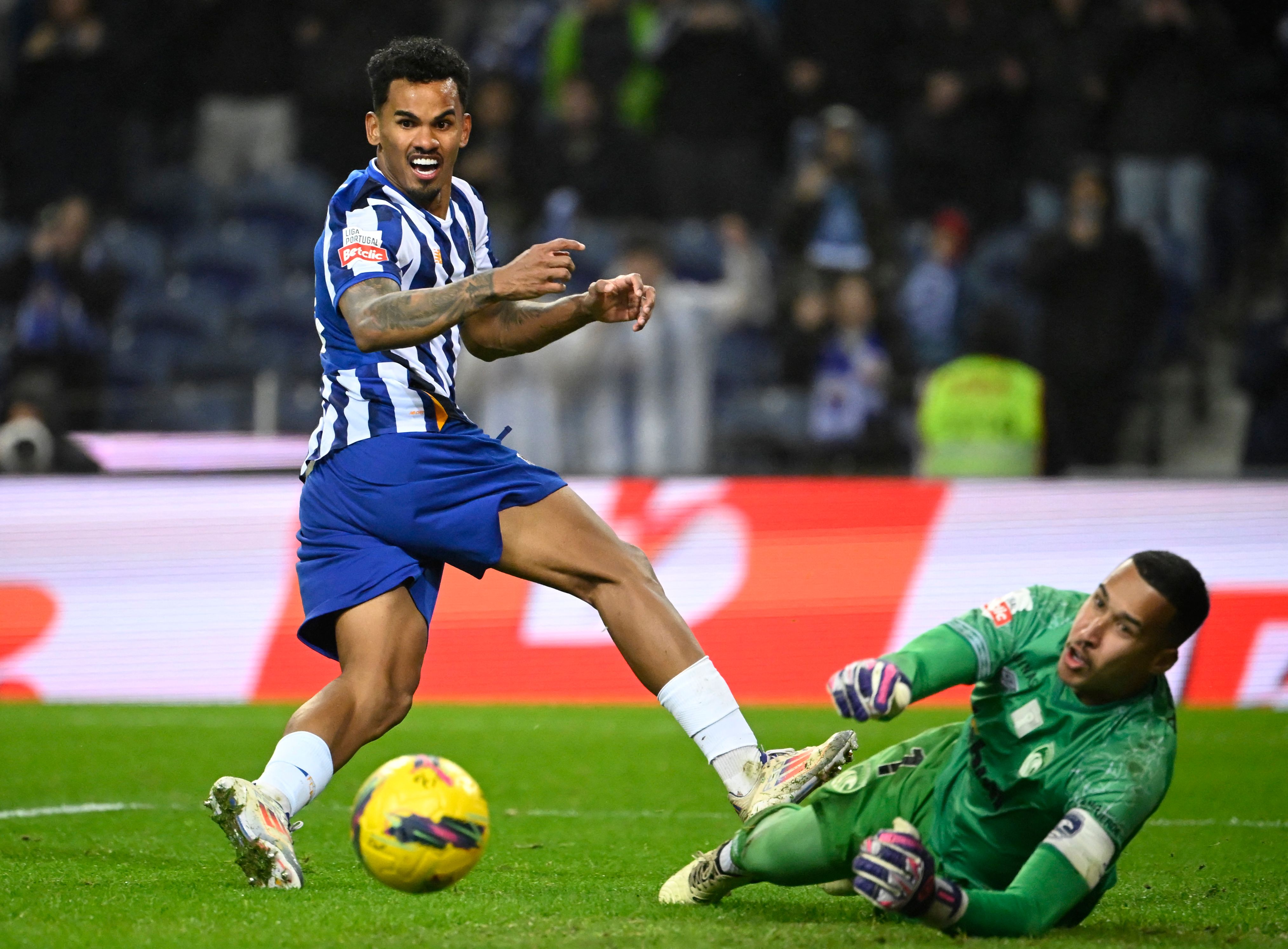 TOPSHOT-FBL-POR-LIGA-PORTO-SANTA CLARA