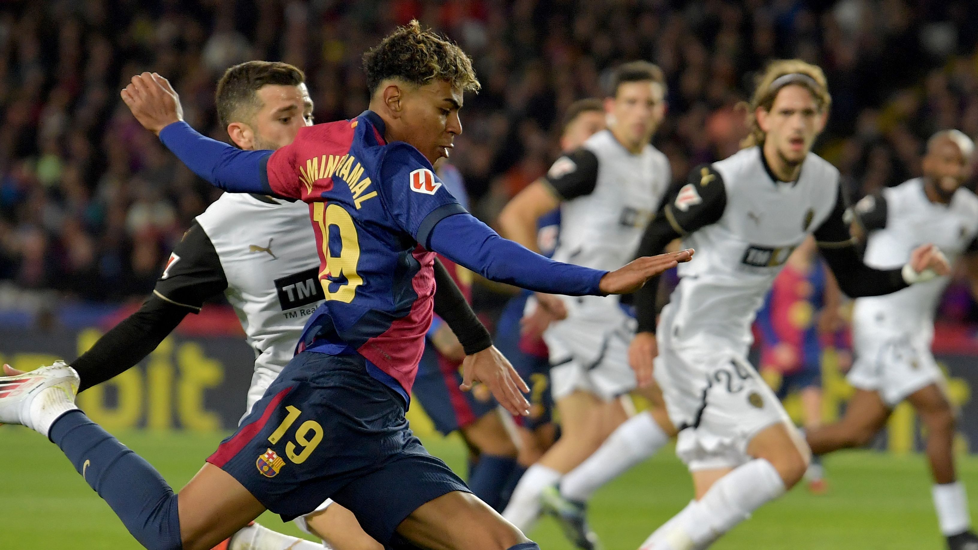 FBL-ESP-LIGA-BARCELONA-VALENCIA