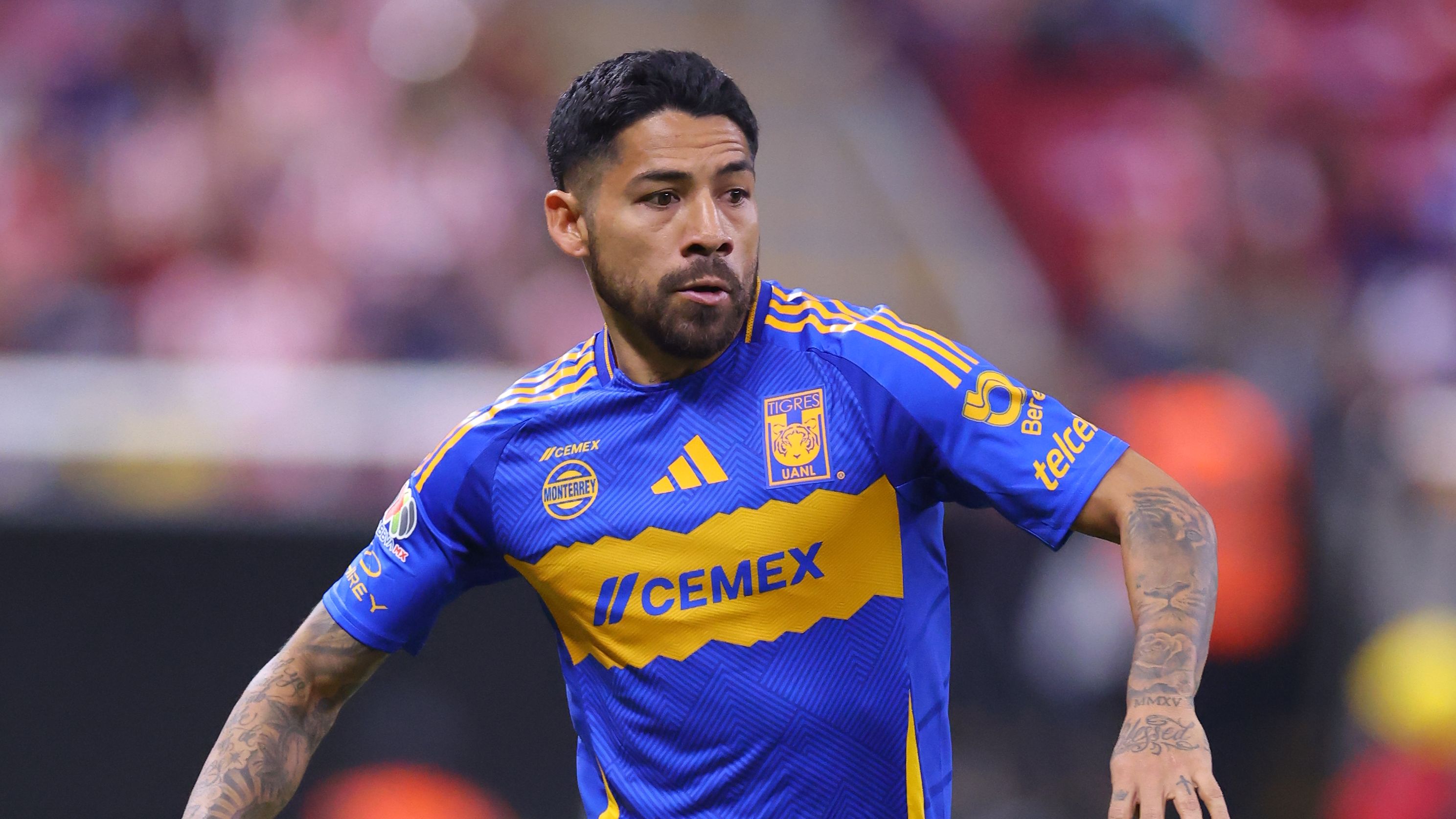 Chivas v Tigres UANL  - Torneo Clausura 2025 Liga MX