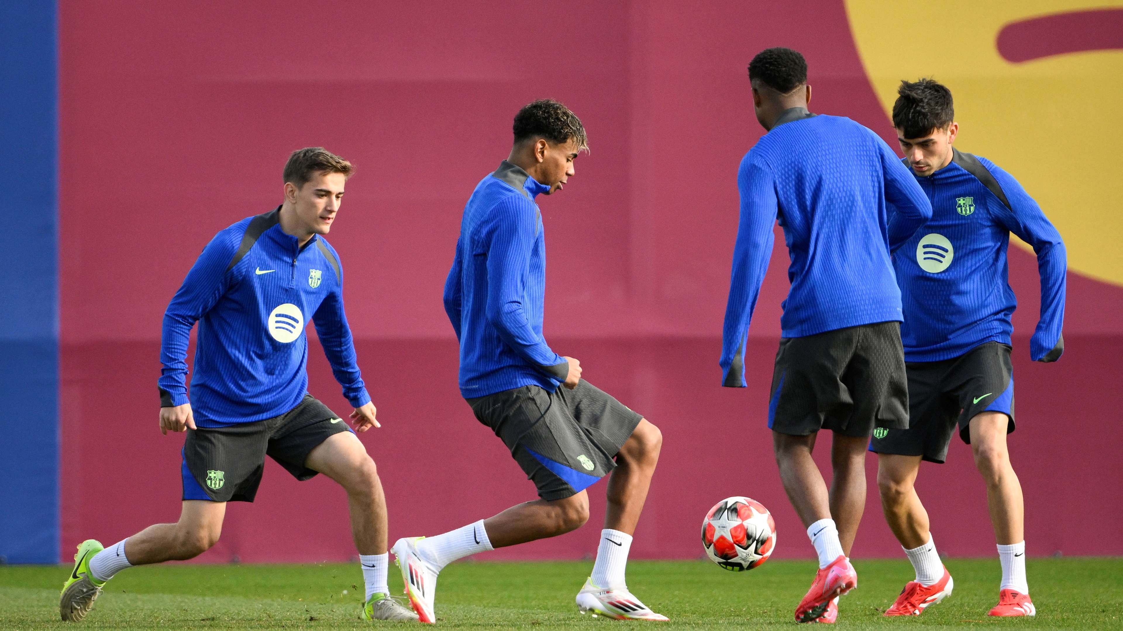 FBL-EUR-C1-BARCELONA-TRAINING