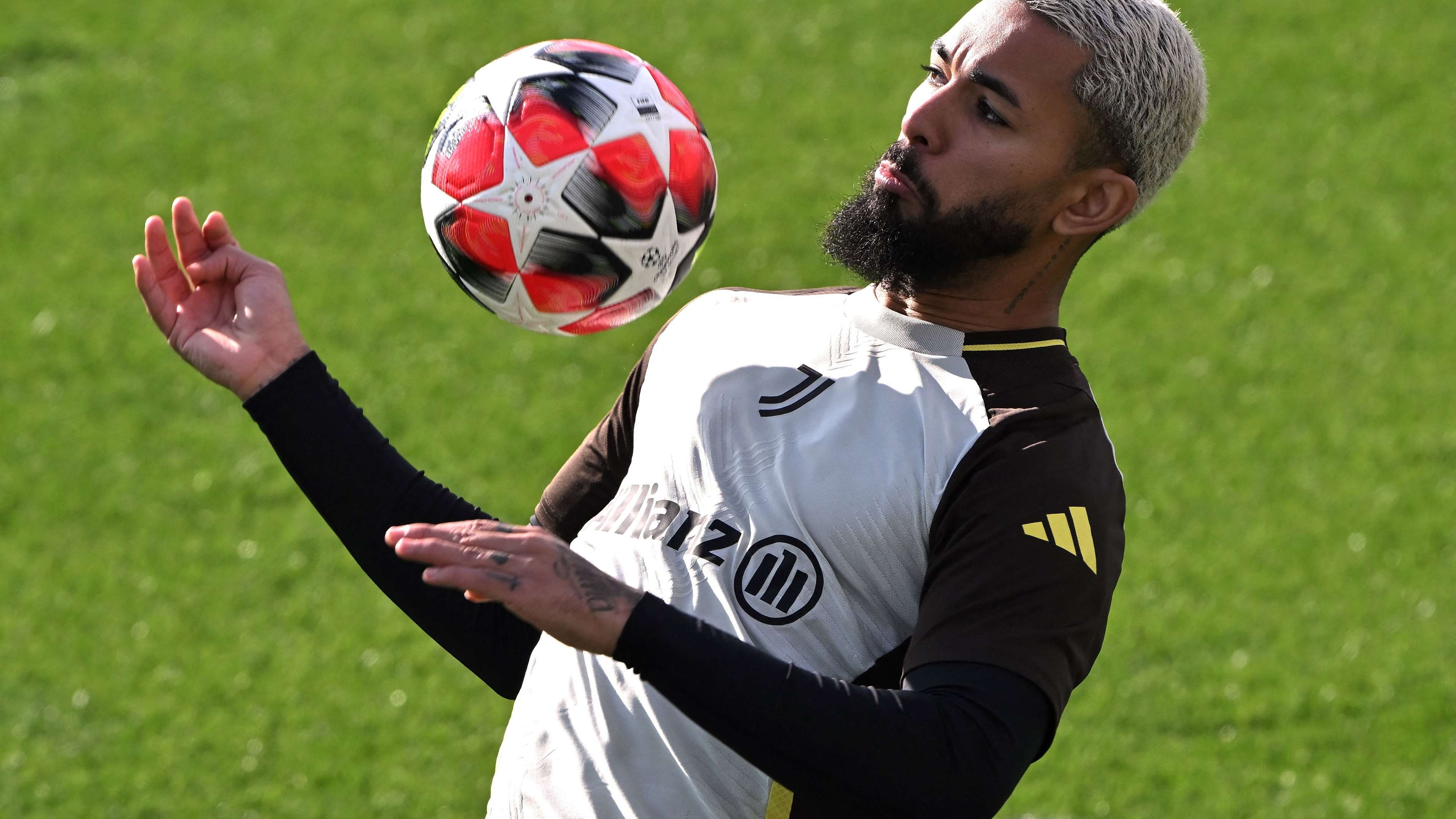 FBL-EUR-C1-JUVENTUS-TRAINING