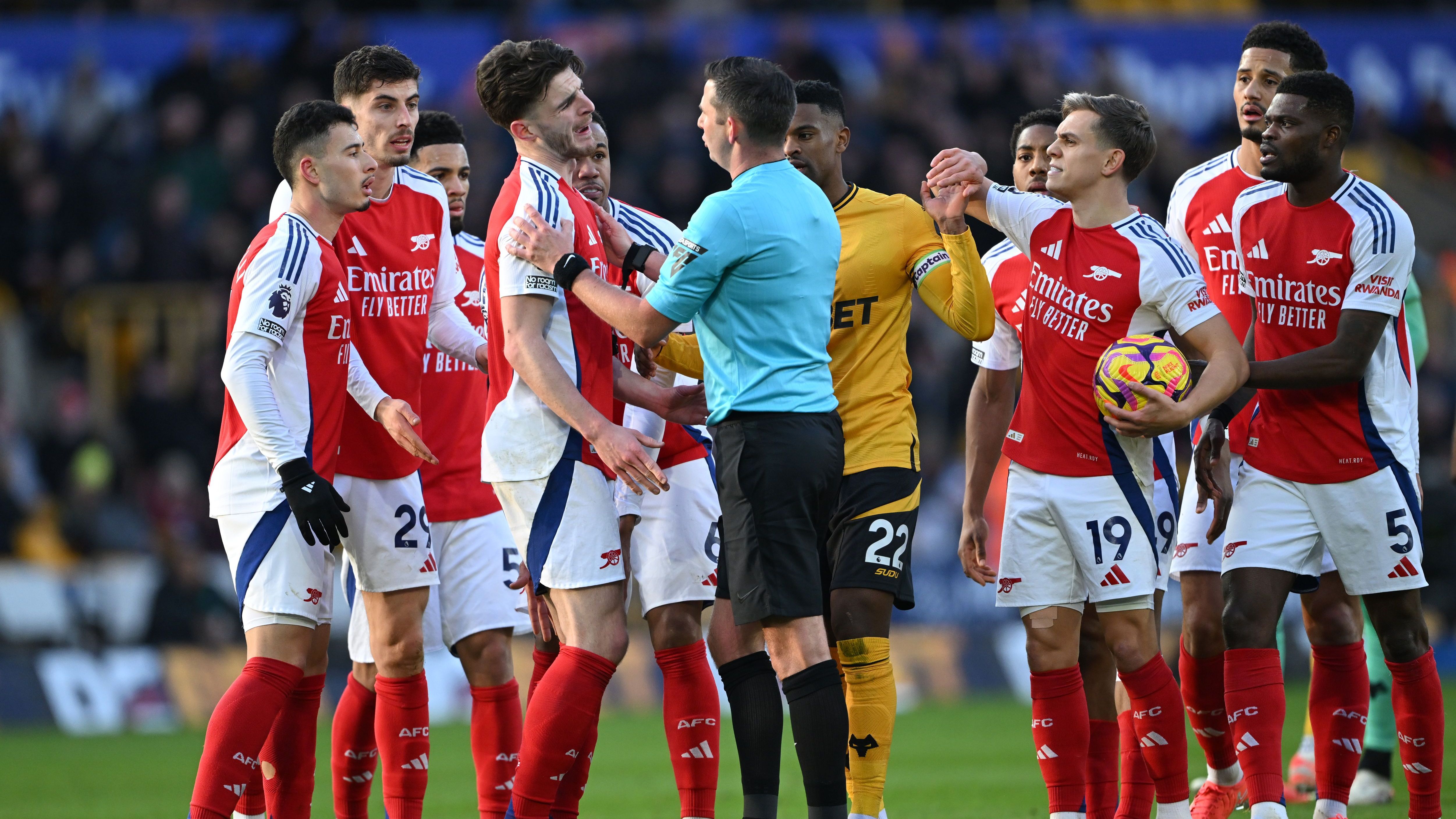 Wolverhampton Wanderers FC v Arsenal FC - Premier League