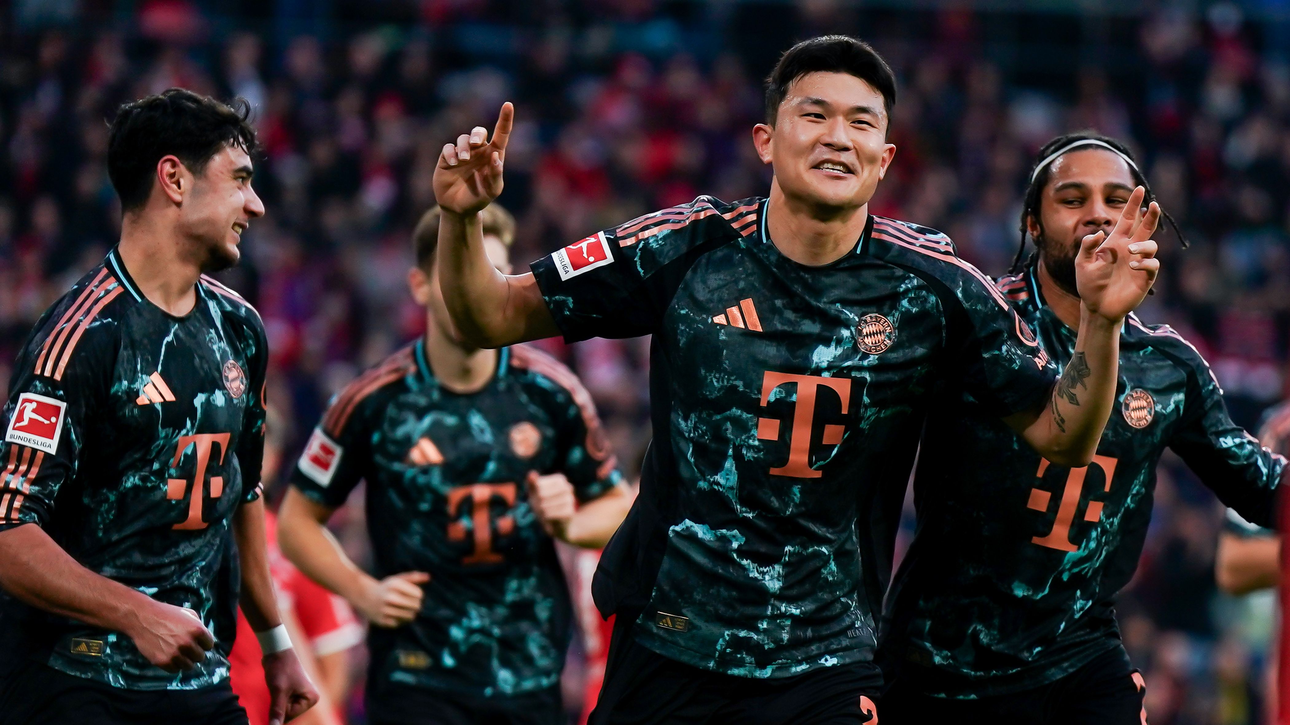 Sport-Club Freiburg v FC Bayern München - Bundesliga