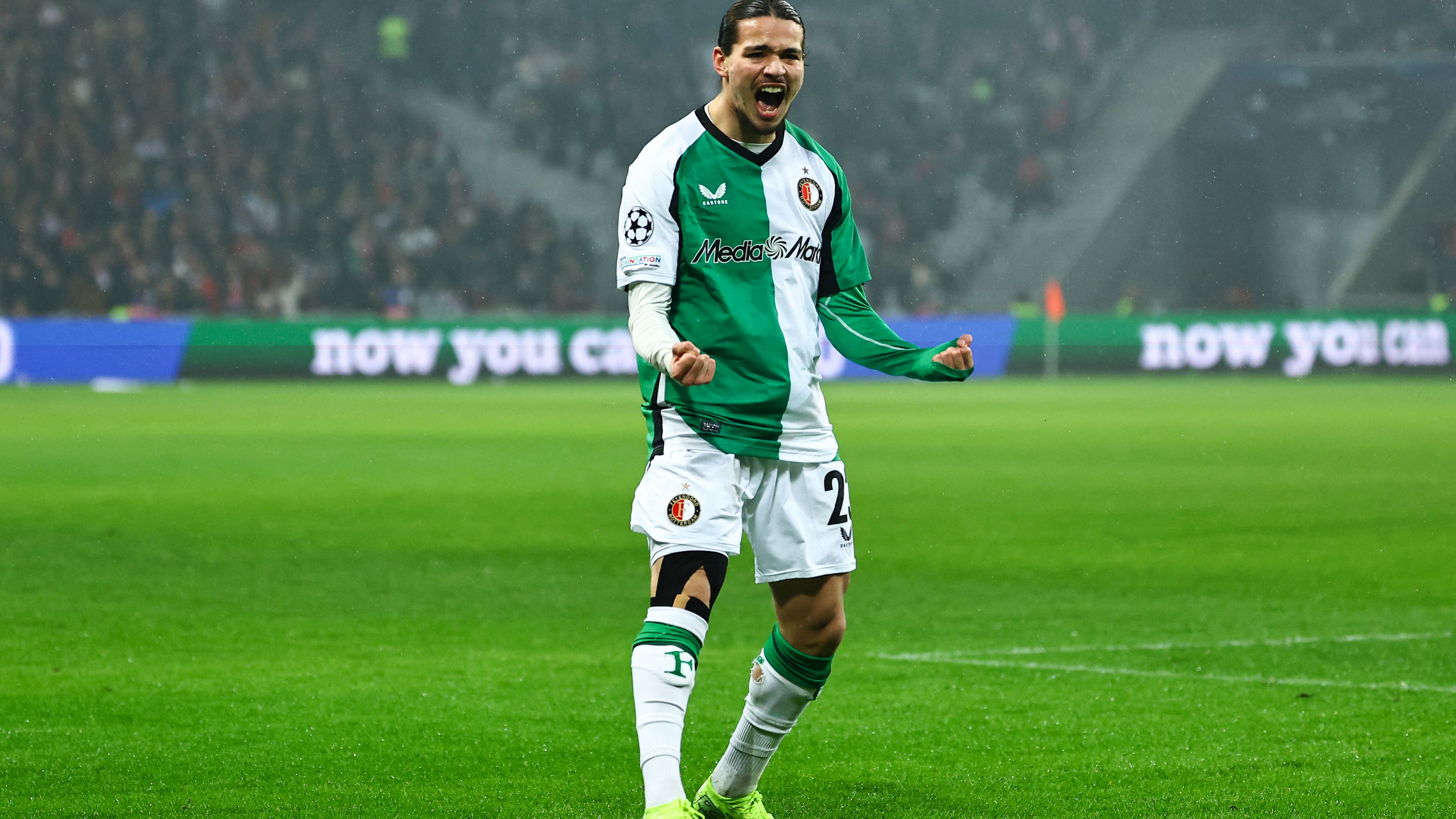 CORRECTION / FBL-EUR-C1-LILLE-FEYENOORD