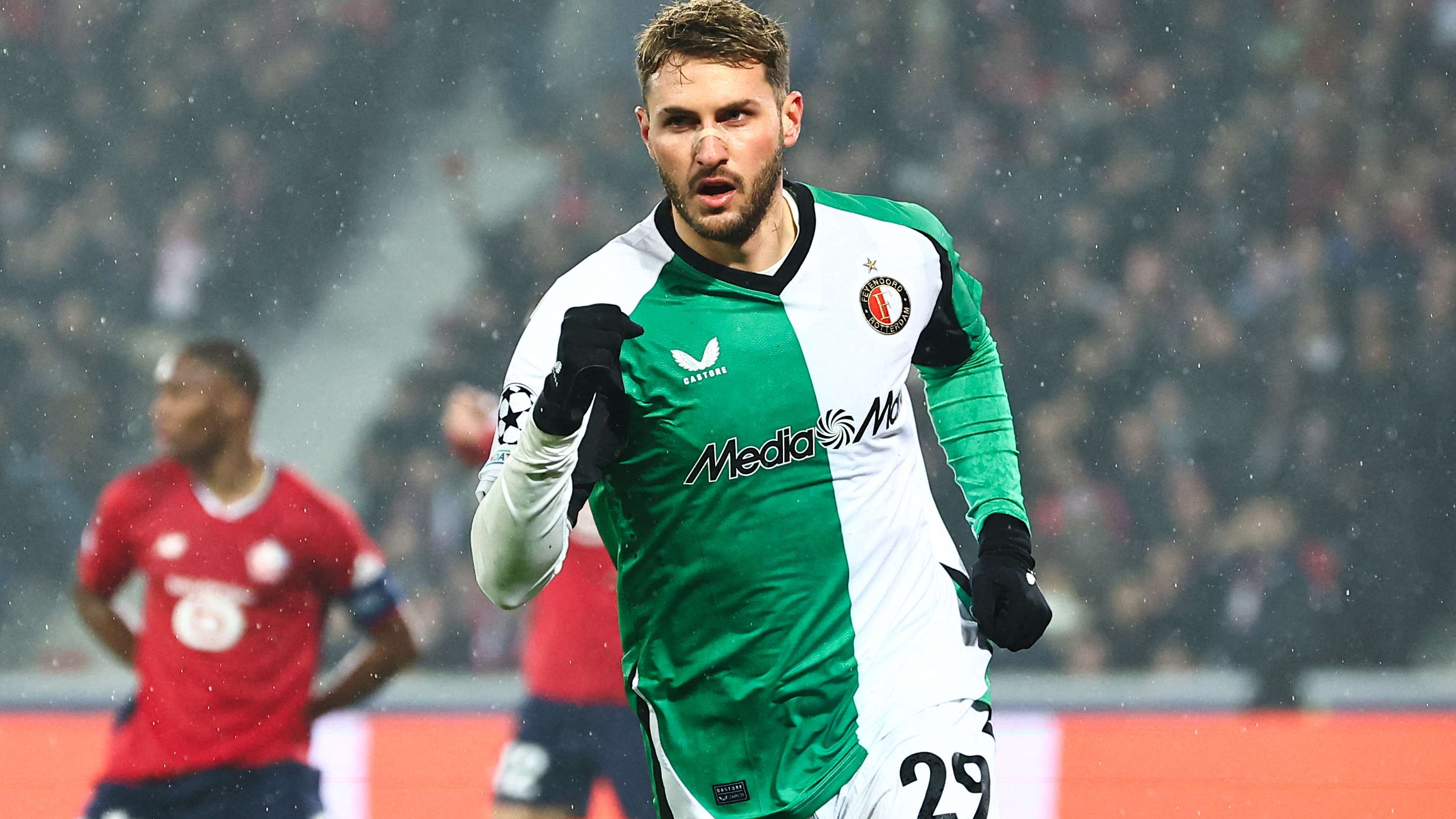 TOPSHOT-FBL-EUR-C1-LILLE-FEYENOORD