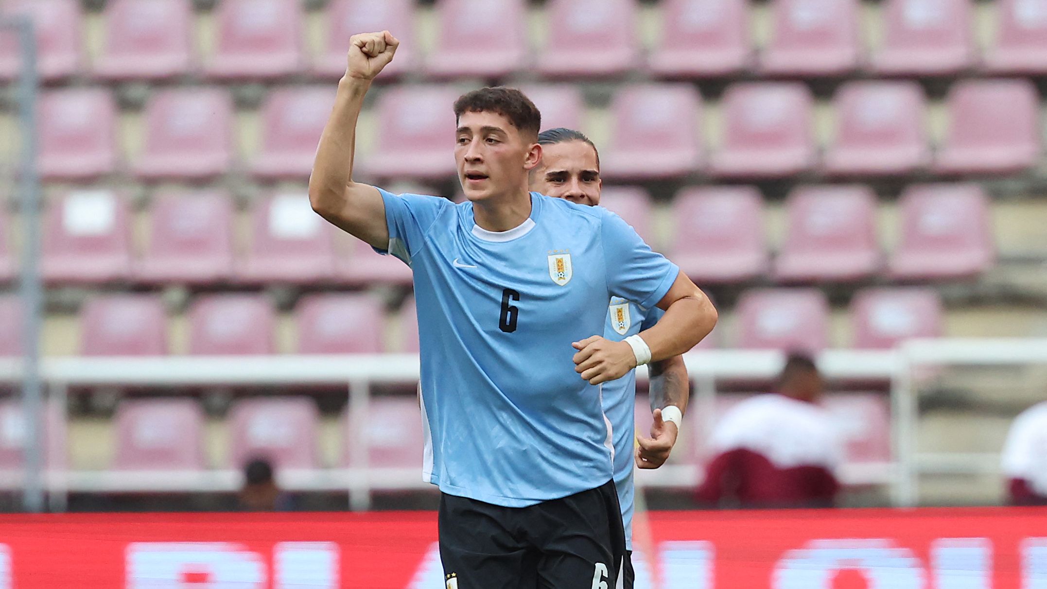 FBL-SOUTHAM-U20-URU-PER