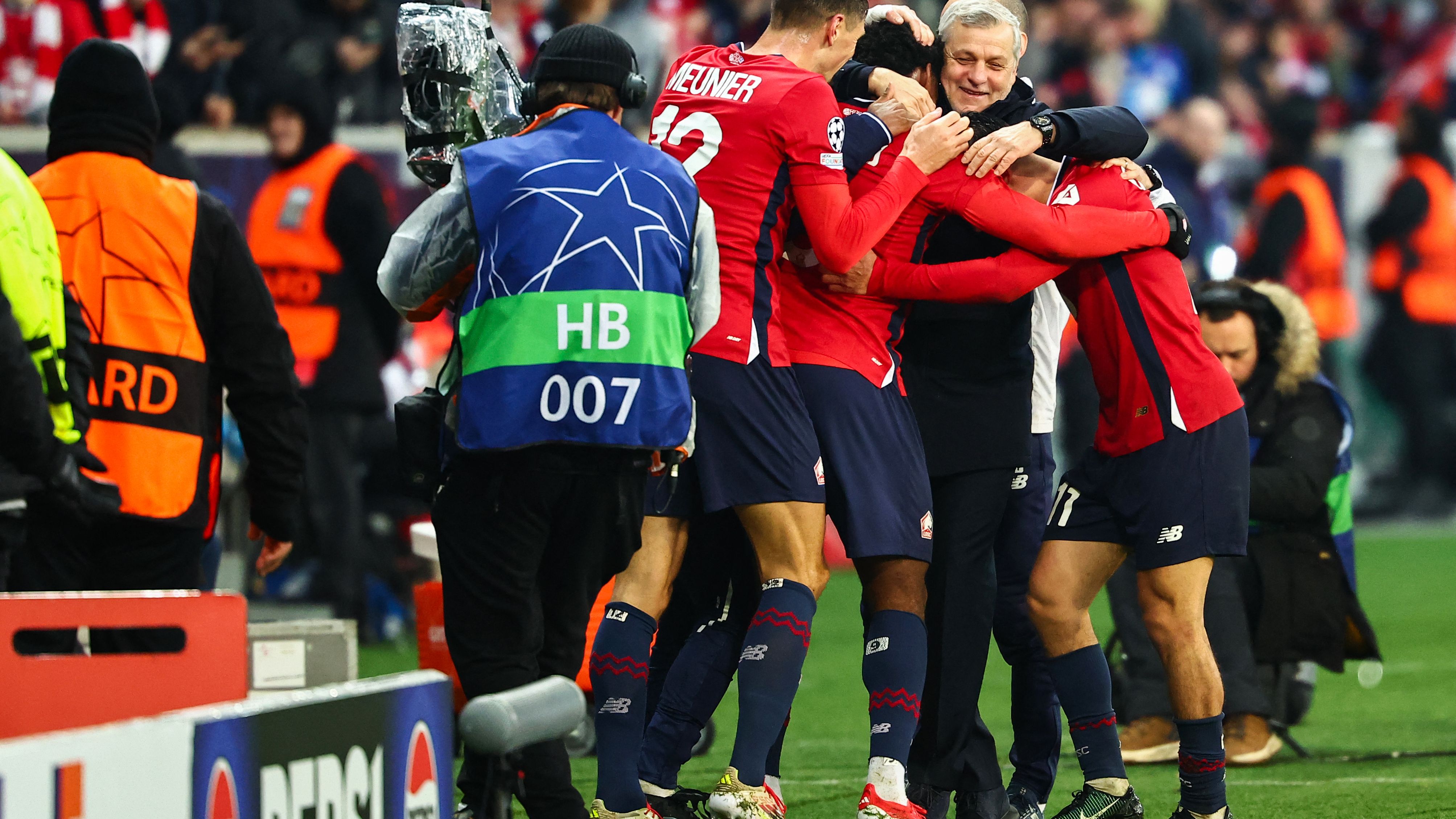 FBL-EUR-C1-LILLE-FEYENOORD