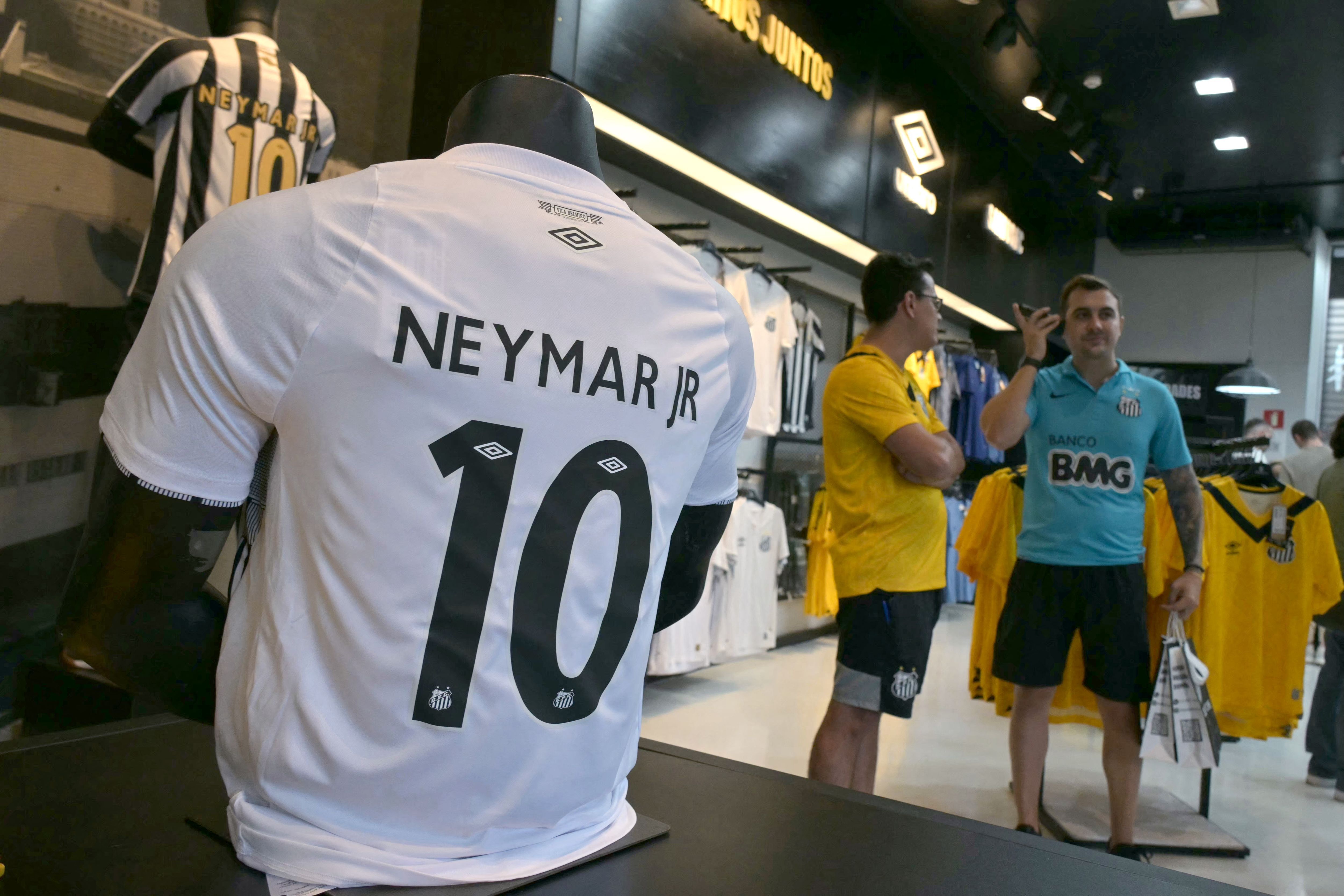 FBL-BRA-SANTOS-NEYMAR