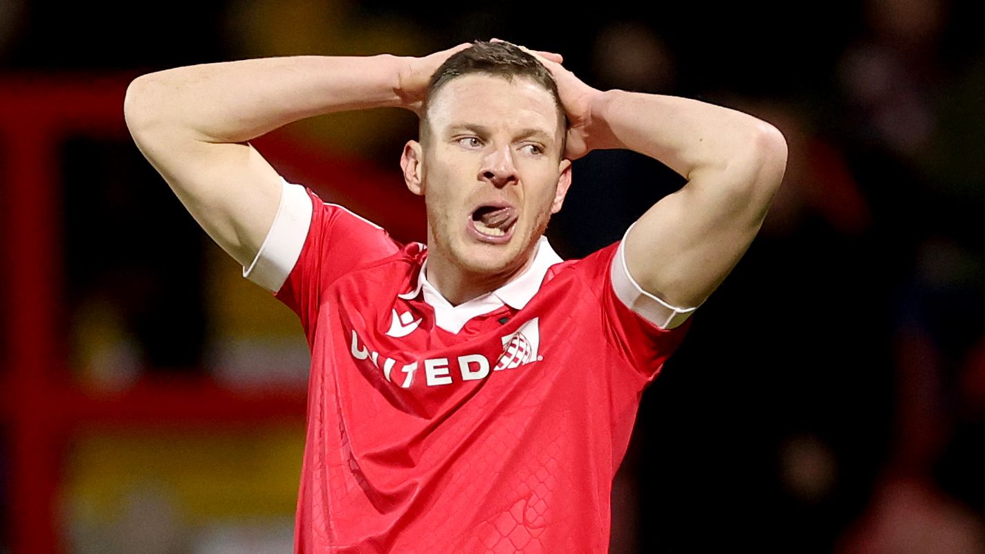 Wrexham AFC v Stevenage FC - Sky Bet League One