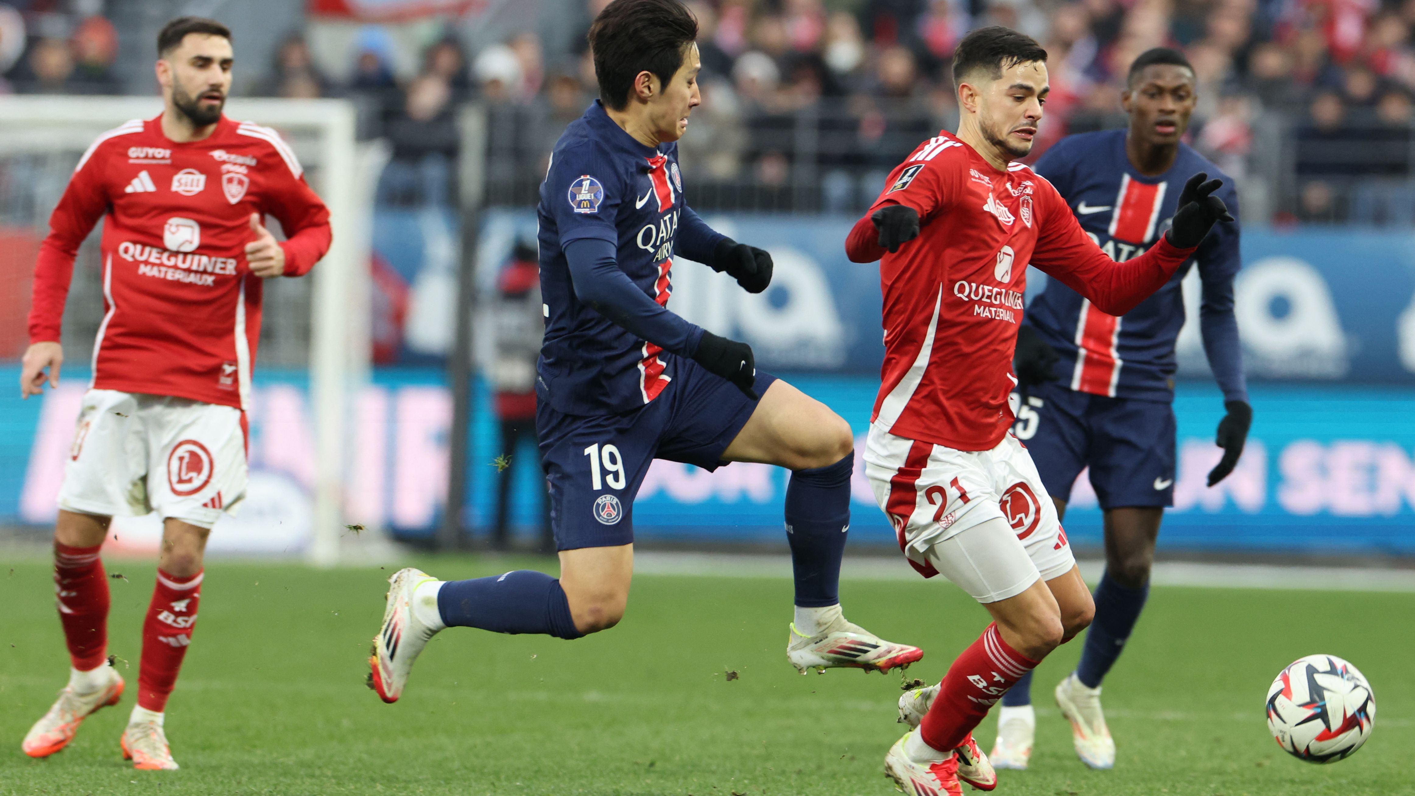 FBL-FRA-LIGUE1-BREST-PSG