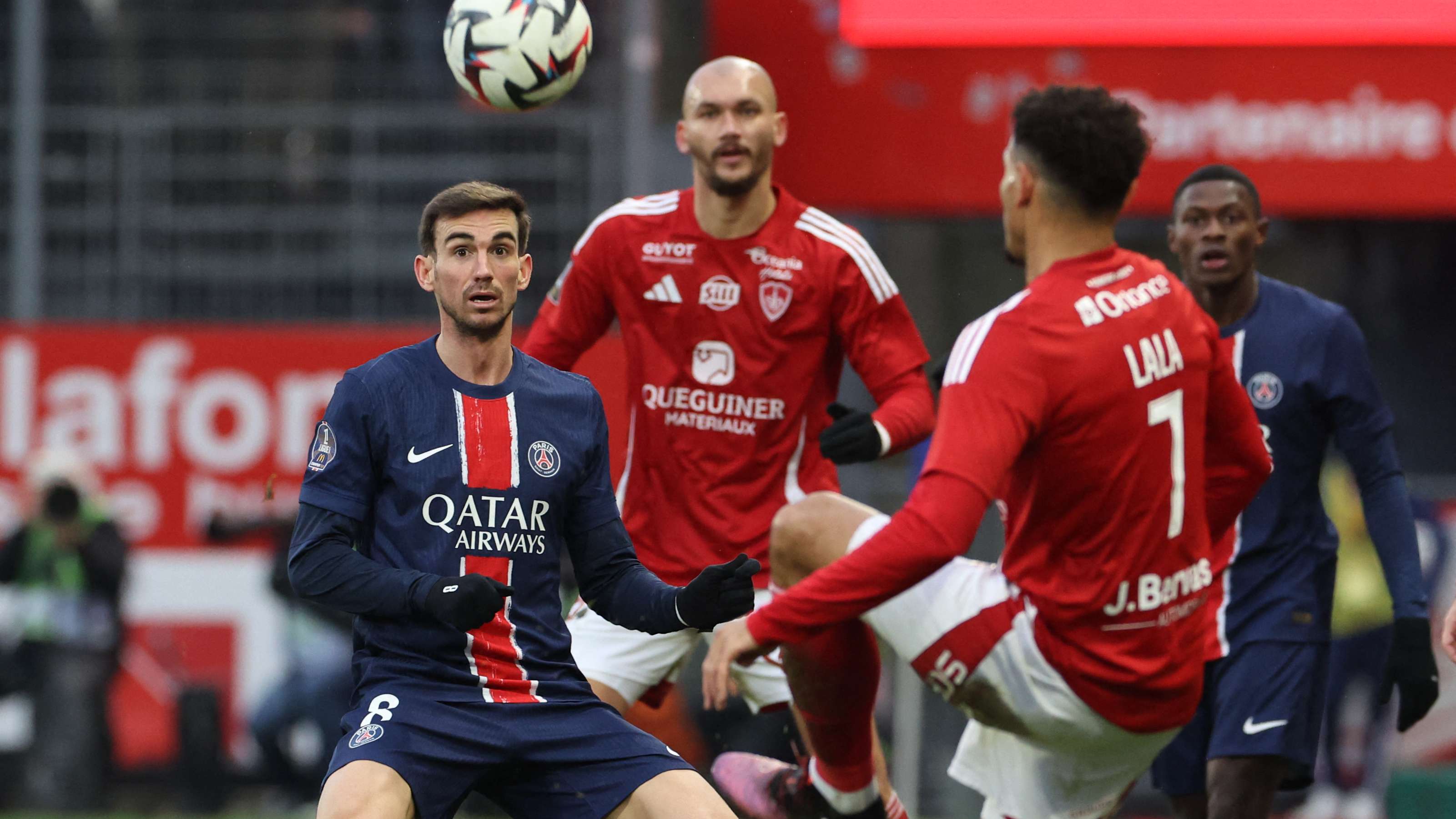 FBL-FRA-LIGUE1-BREST-PSG