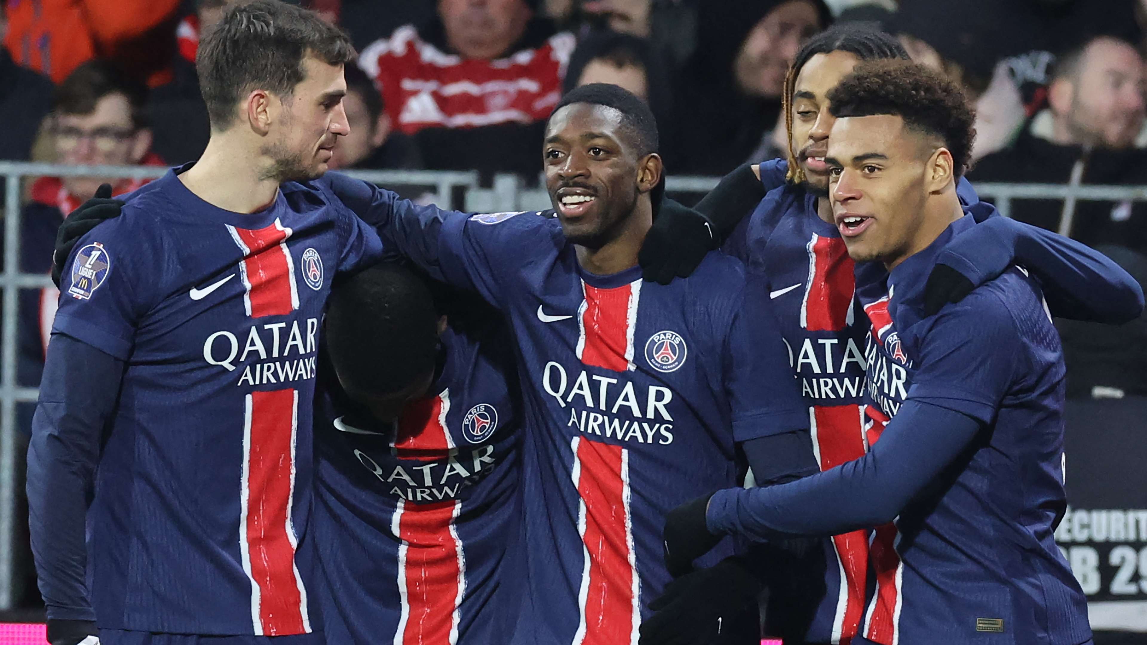 7 Gol dan 7 Pencetak Pencetak Gol Berbeda dari PSG - elementalatgasworks.com
