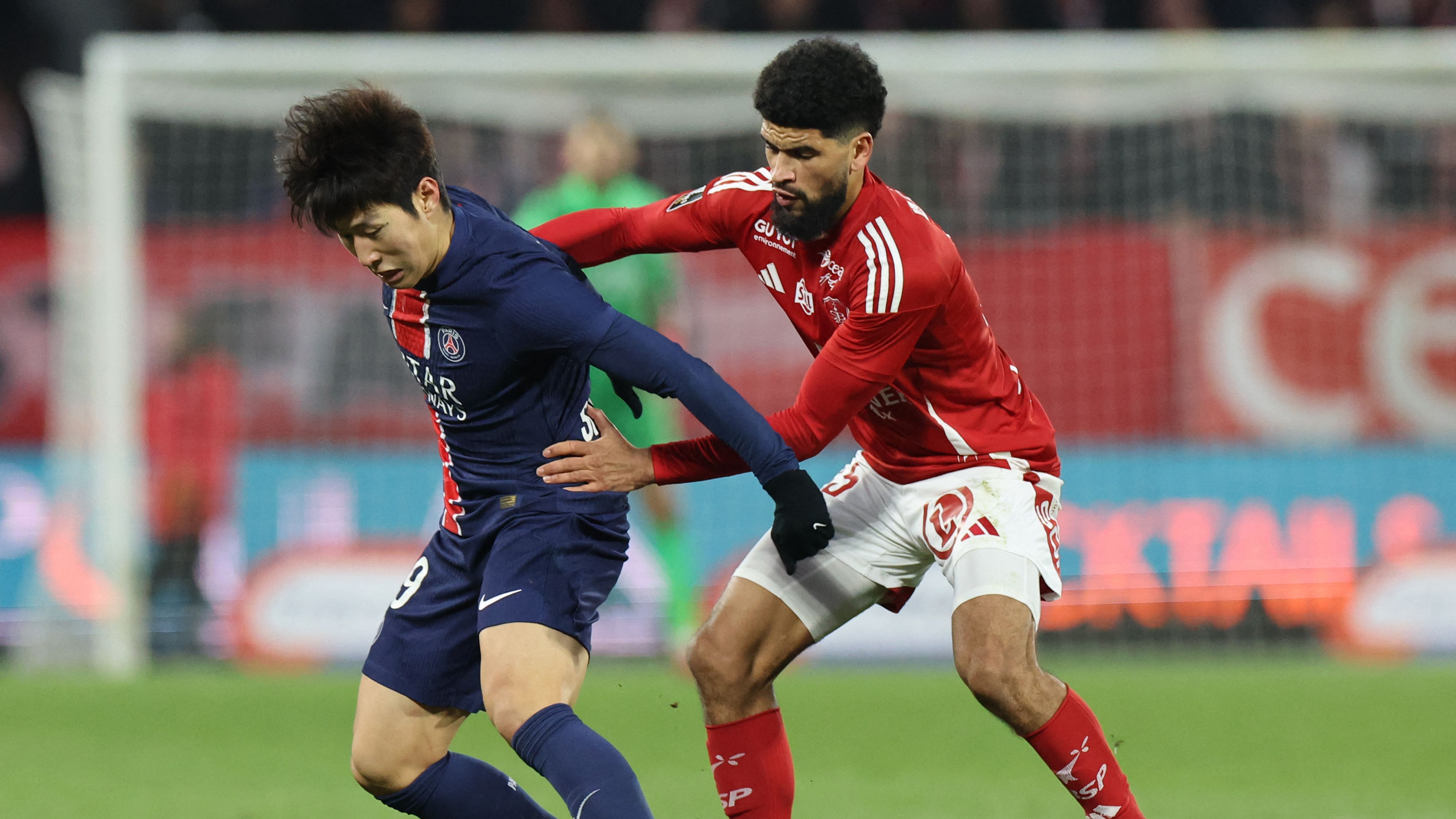 FBL-FRA-LIGUE1-BREST-PSG