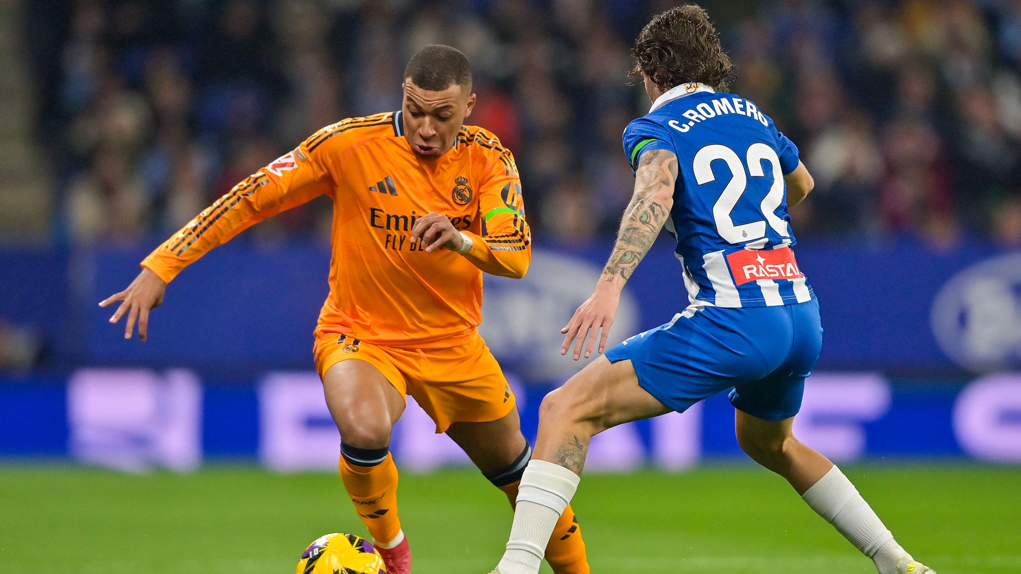 TOPSHOT-FBL-ESP-LIGA-ESPANYOL-REAL MADRID