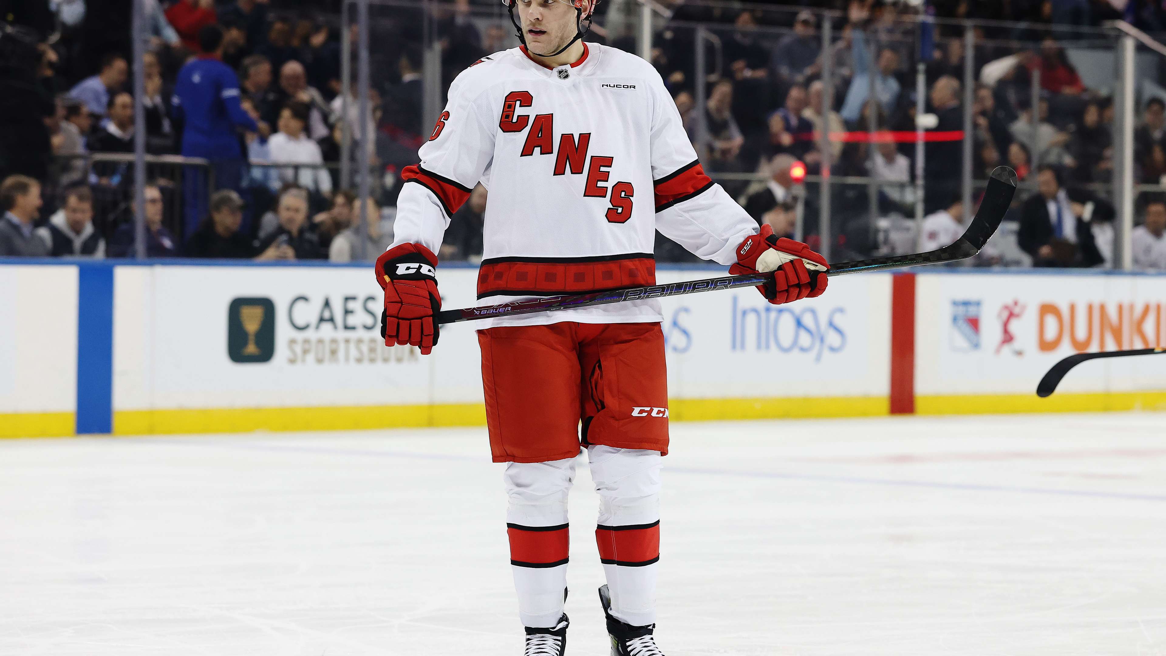 Carolina Hurricanes v New York Rangers