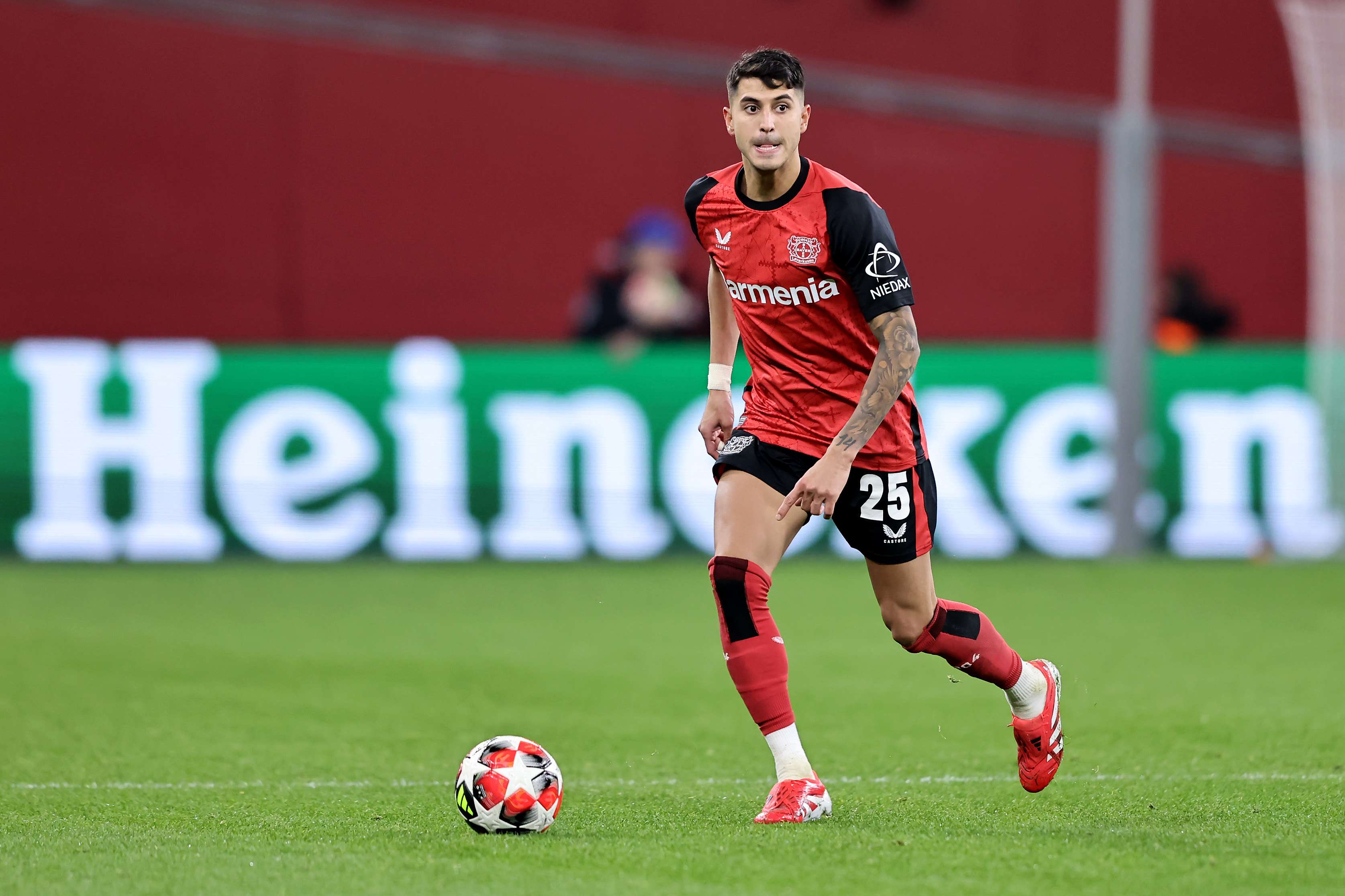 Bayer 04 Leverkusen v AC Sparta Praha - UEFA Champions League 2024/25 League Phase MD8