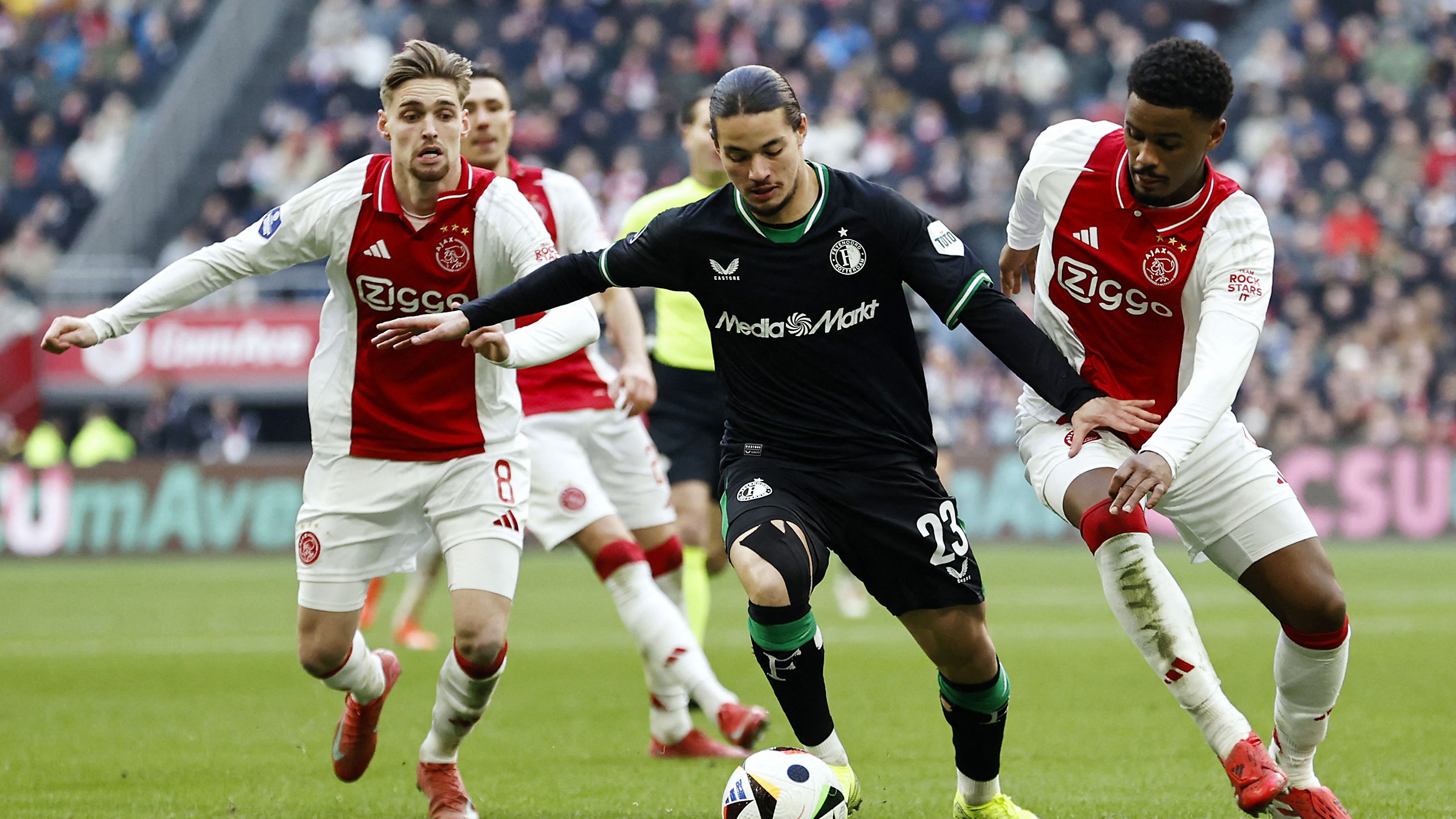 FBL-NED-EREDIVISIE-AJAX-FEYENOORD