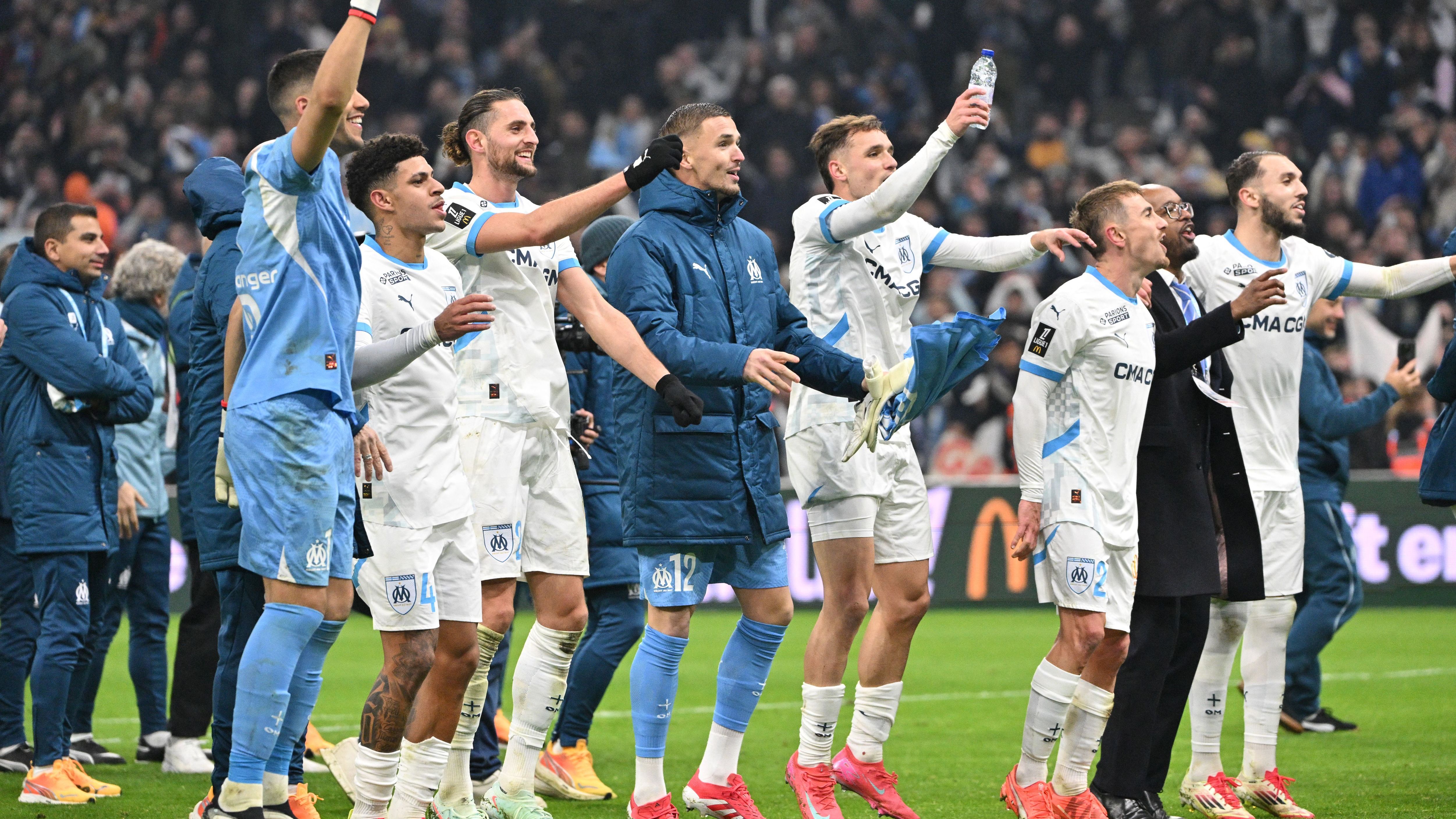 TOPSHOT-FBL-FRA-LIGUE1-MARSEILLE-LYON