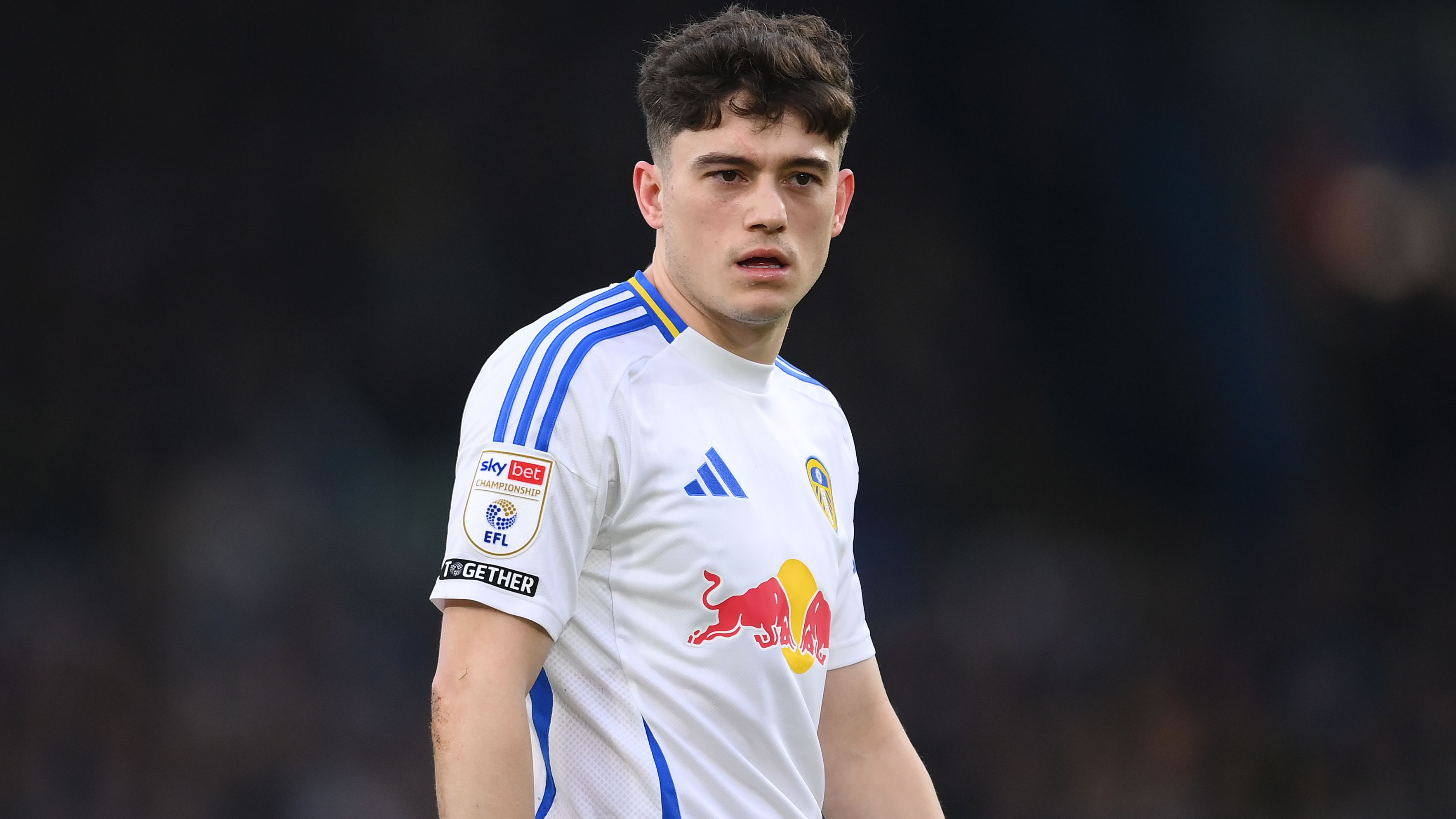 Leeds United FC v Cardiff City FC - Sky Bet Championship