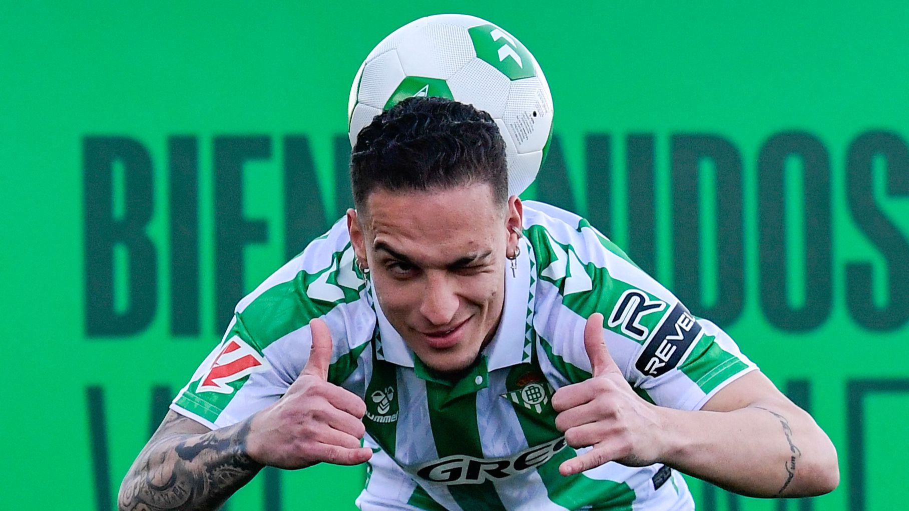 FBL-ESP-LIGA-BETIS-SANTOS