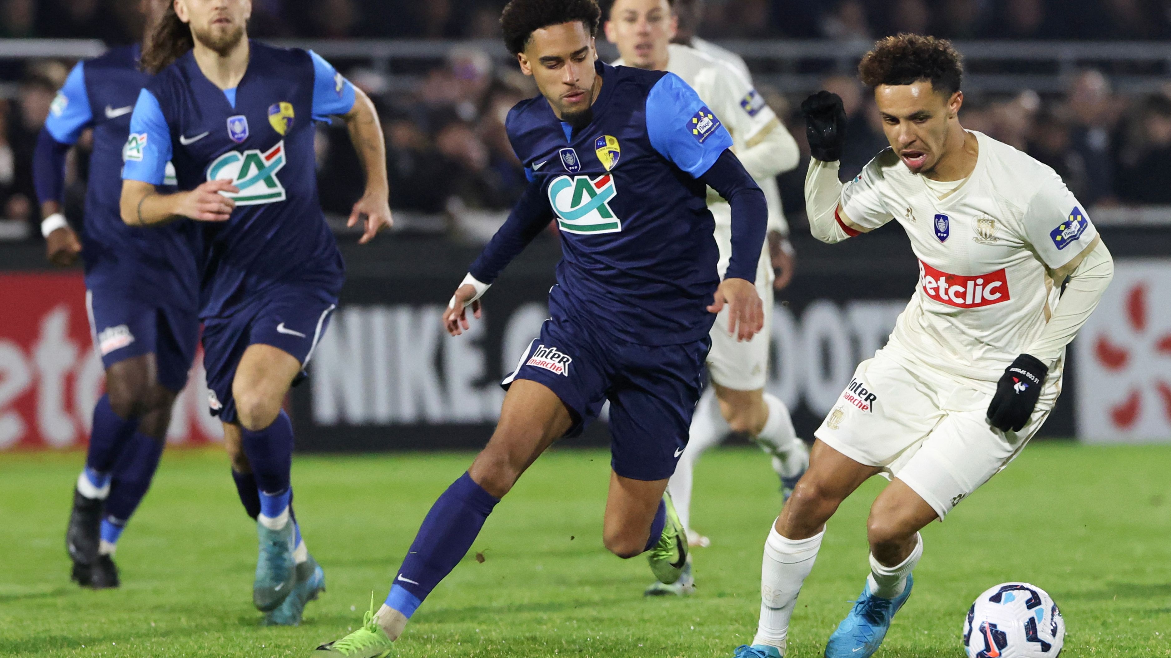 FBL-FRA-CUP-STADE BRIOCHIN-NICE