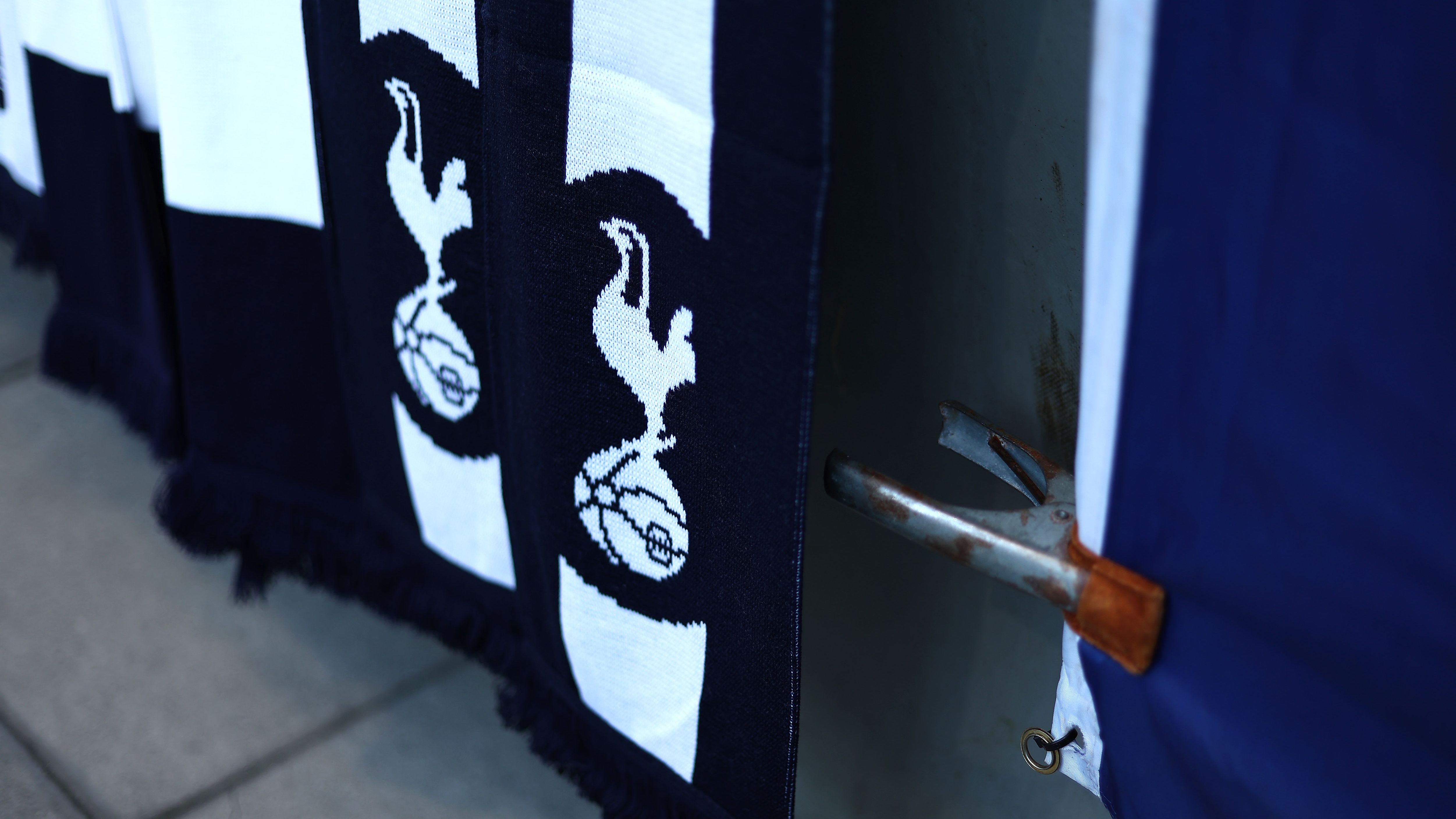 Tottenham Hotspur FC v Manchester United FC - Barclays Women's Super League