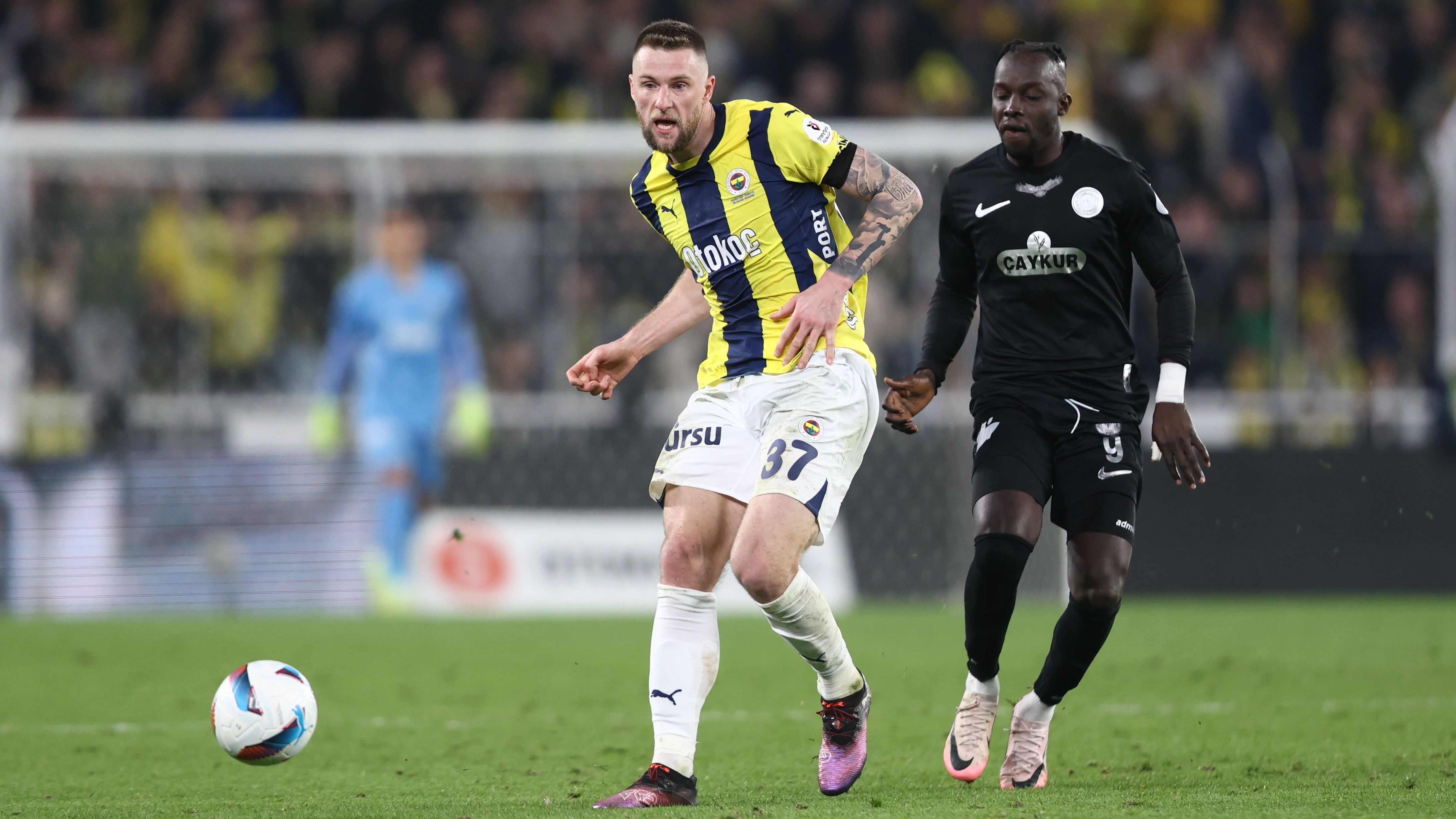 Fenerbahce v Rizespor - Turkish Super League