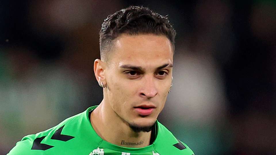 VIDEO: Antony scores again! Man Utd flop bags second goal in as many games with trademark strike for Real Betis during Europa Conference League play-off | Goal.com US