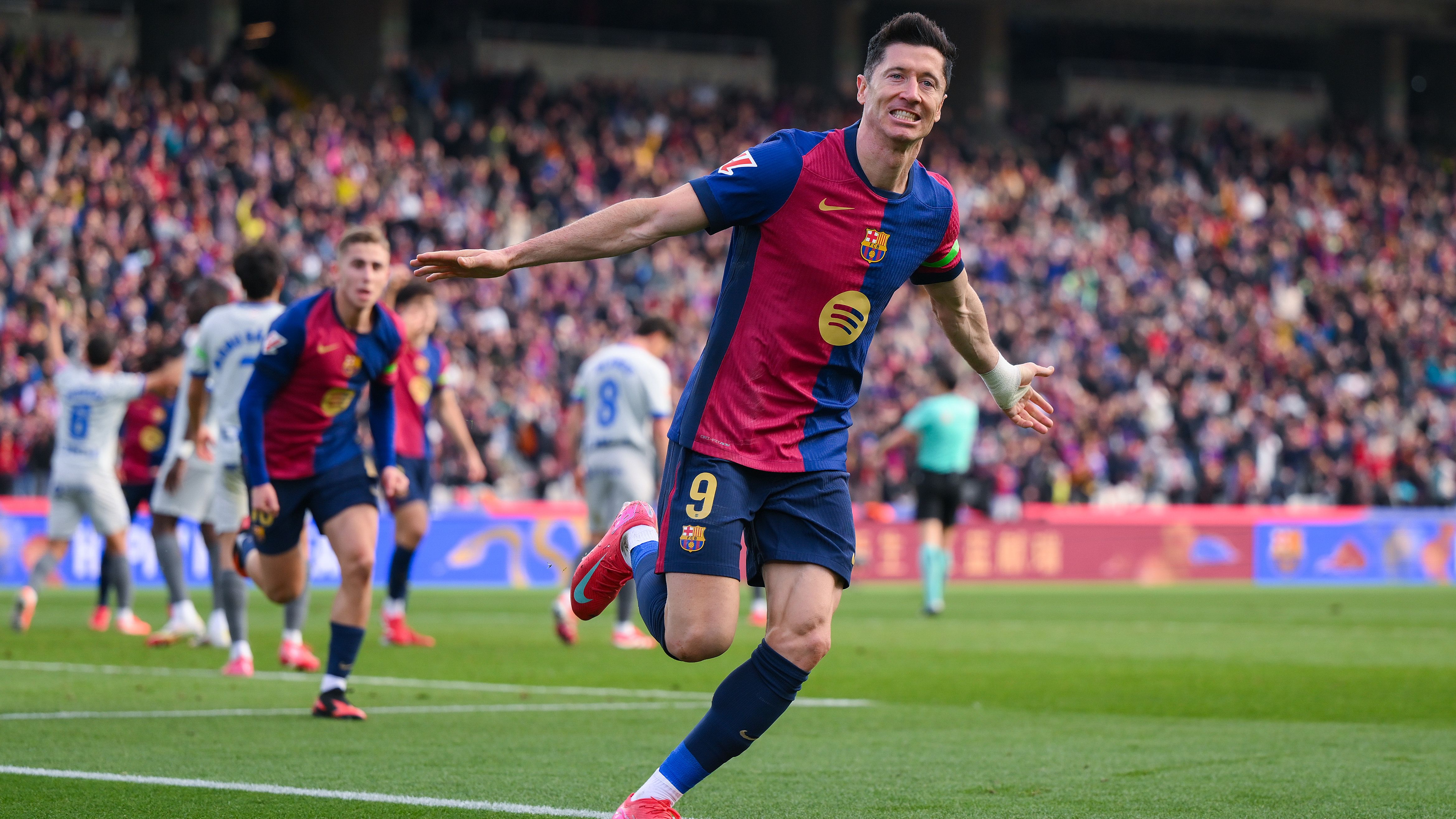 FC Barcelona v Deportivo Alaves - La Liga EA Sports