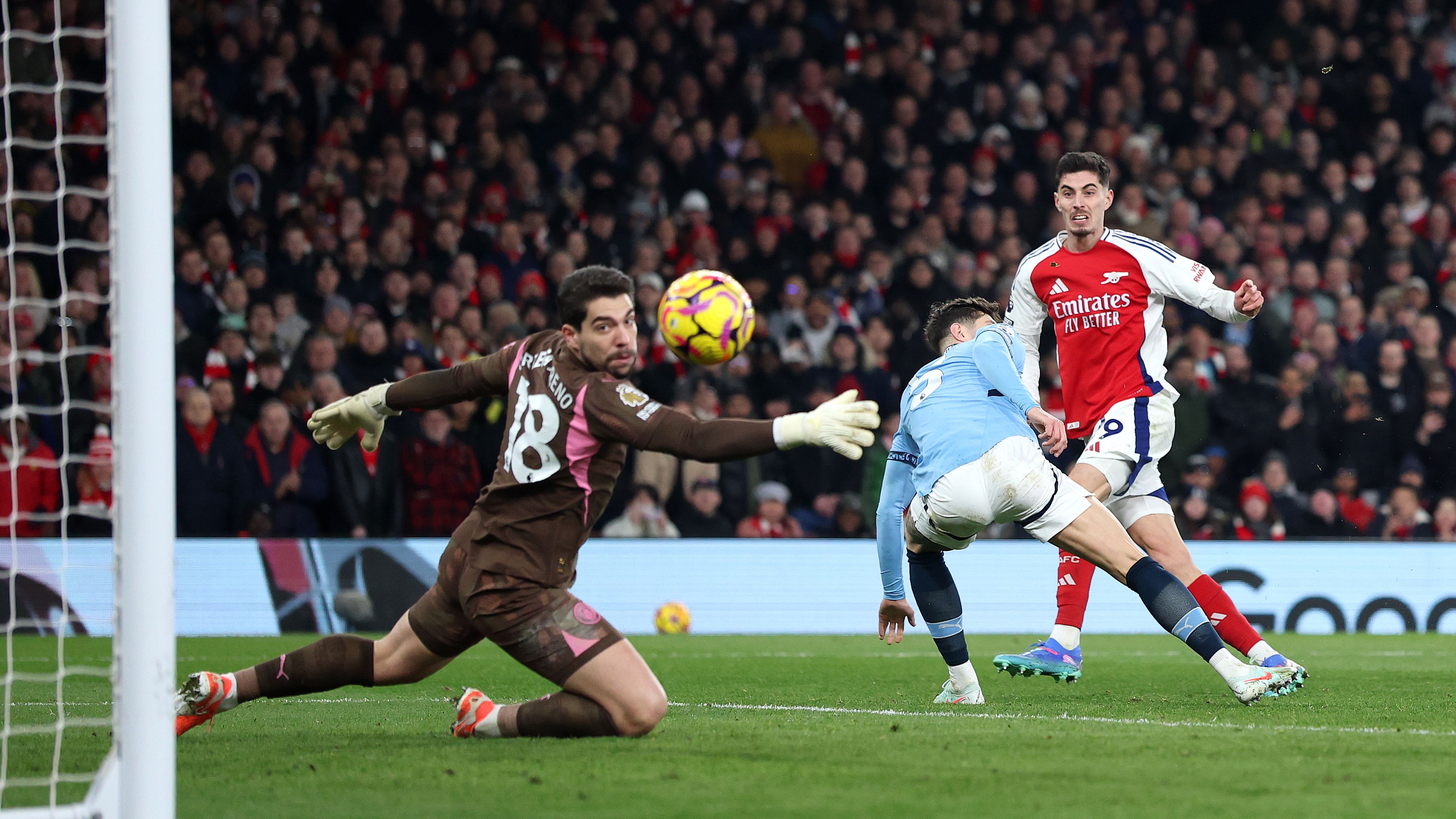 Arsenal FC v Manchester City FC - Premier League