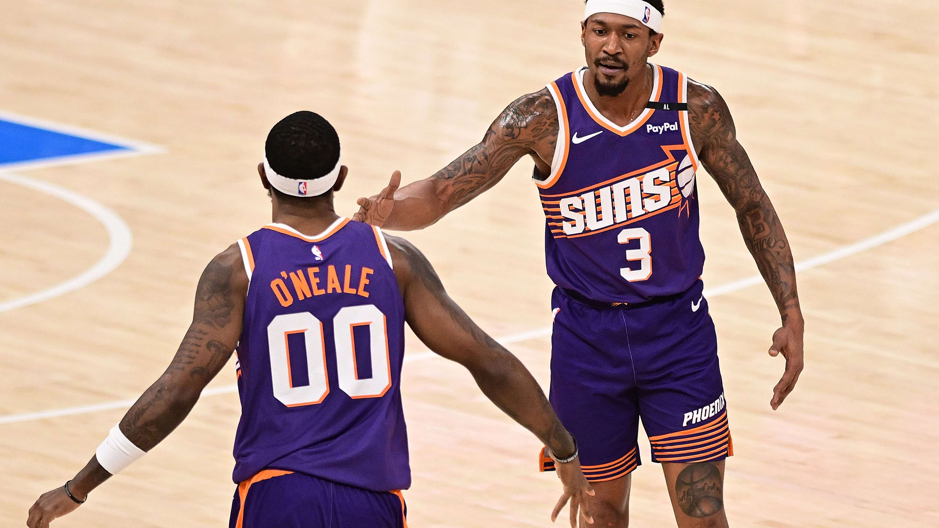 Phoenix Suns v Oklahoma City Thunder