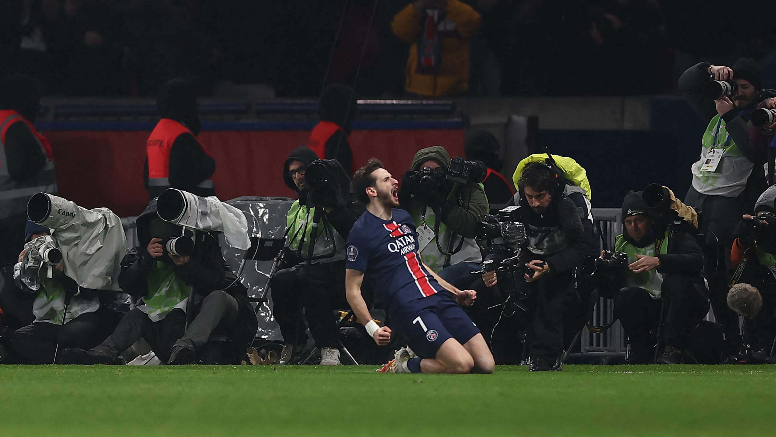 TOPSHOT-FBL-FRA-LIGUE1-PSG-MONACO