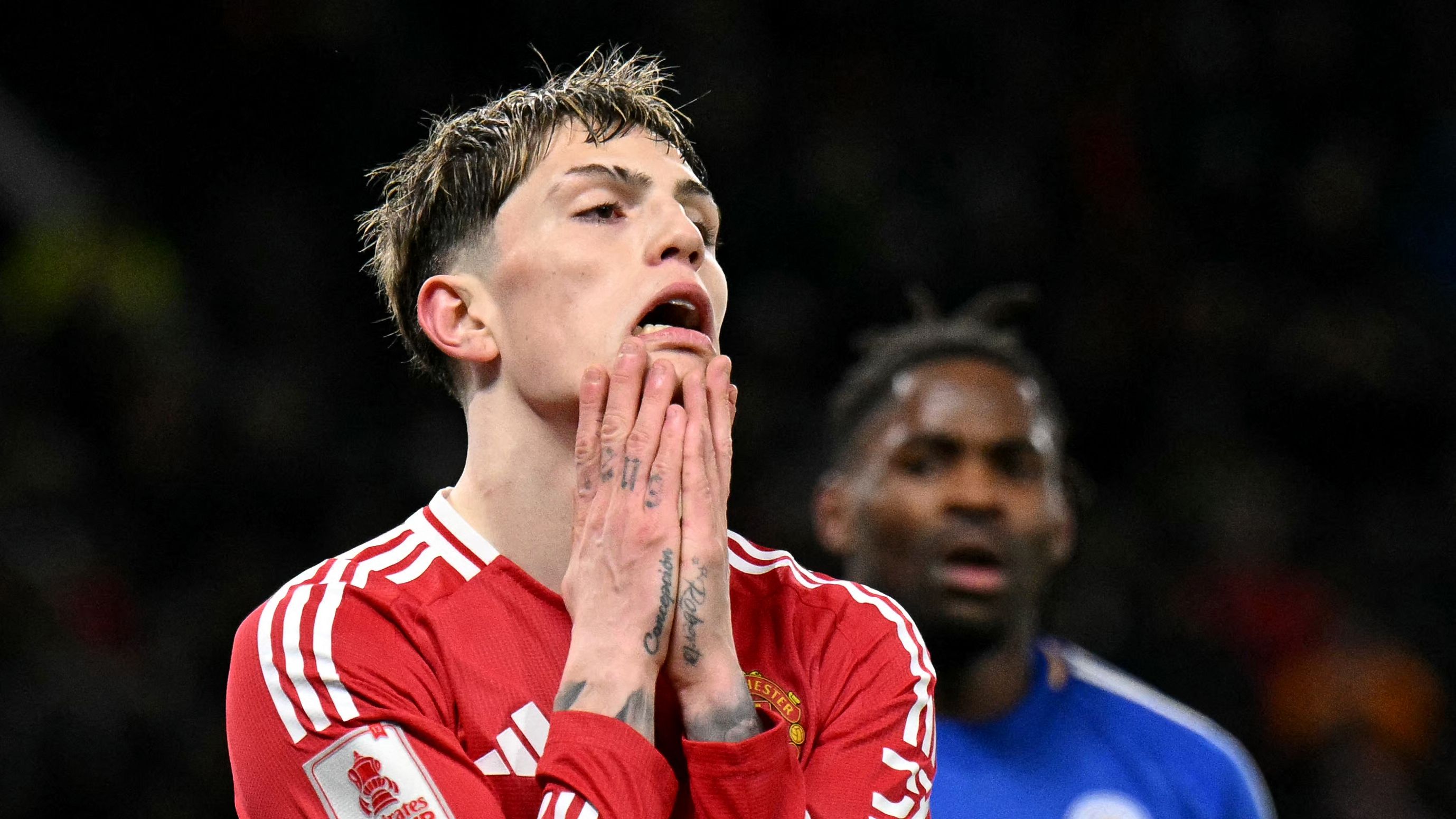 FBL-ENG-FA CUP-MAN UTD-LEICESTER