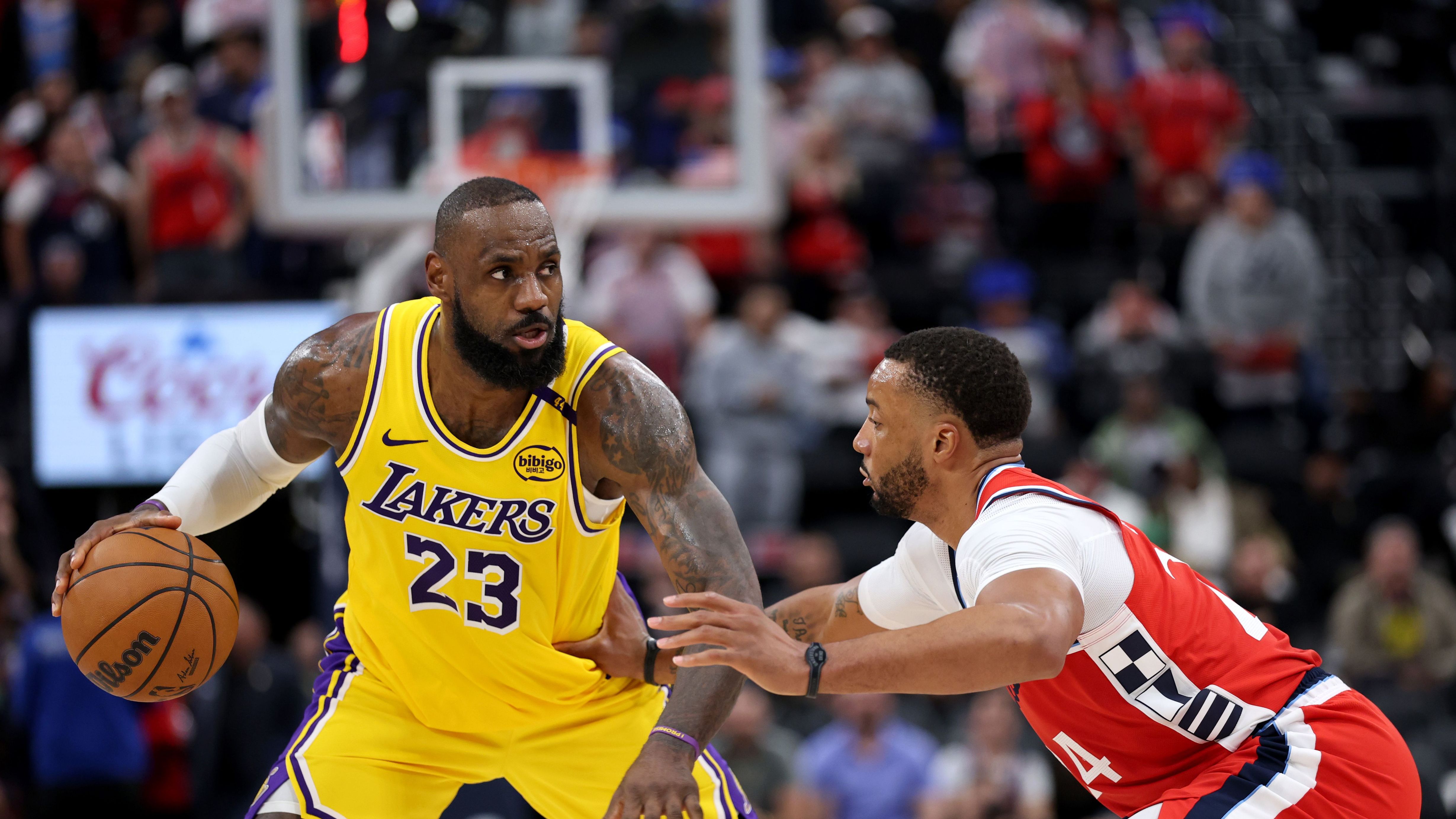 Los Angeles Lakers v Los Angeles Clippers