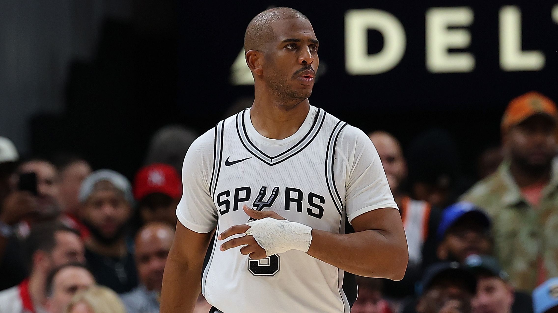 San Antonio Spurs v Atlanta Hawks