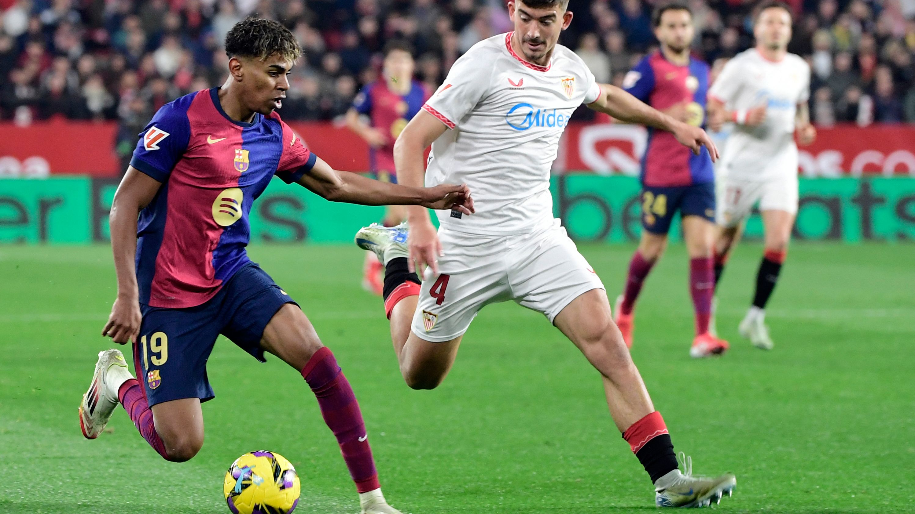 FBL-ESP-LIGA-SEVILLA-BARCELONA