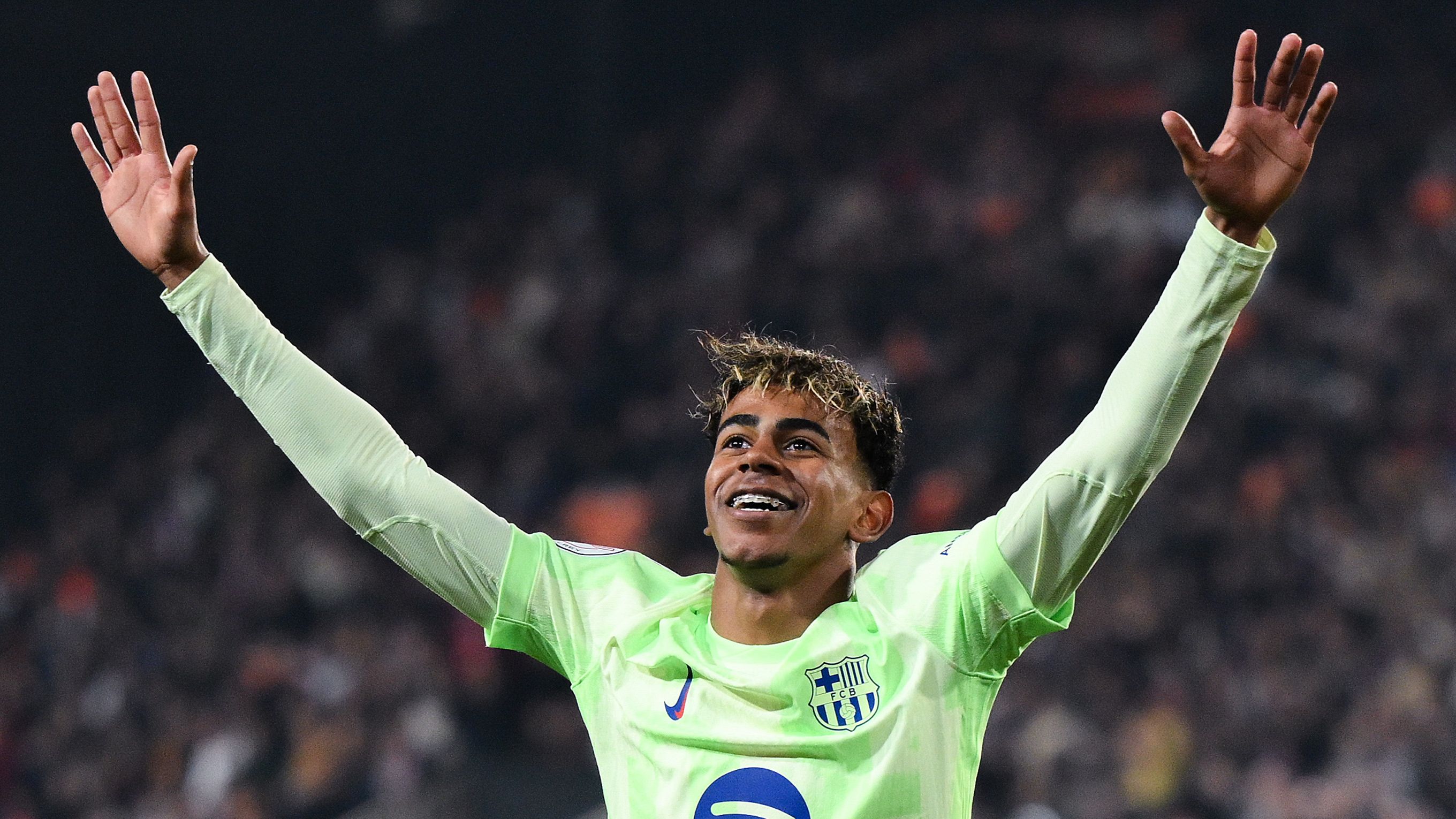 Valencia CF v FC Barcelona -  Copa del Rey