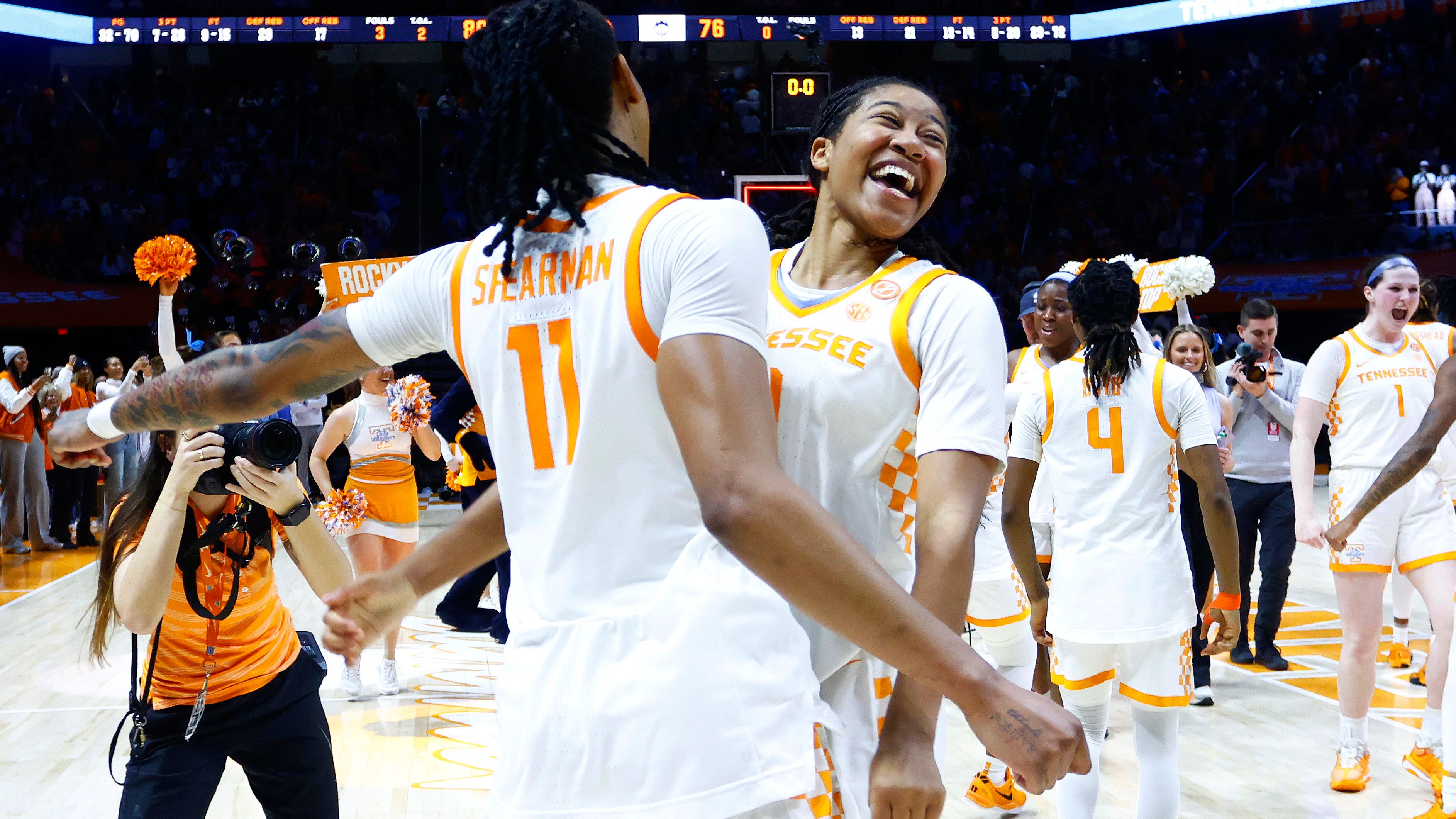 Connecticut v Tennessee