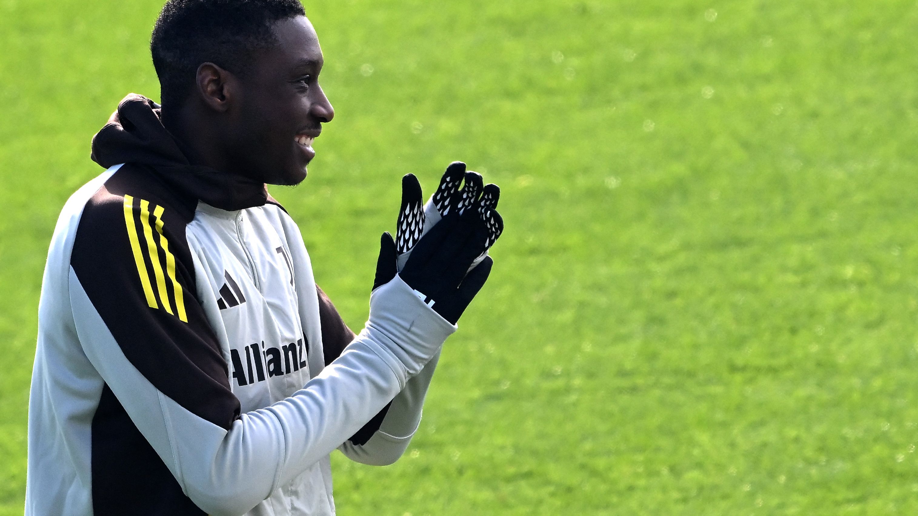 FBL-EUR-C1-JUVENTUS-TRAINING