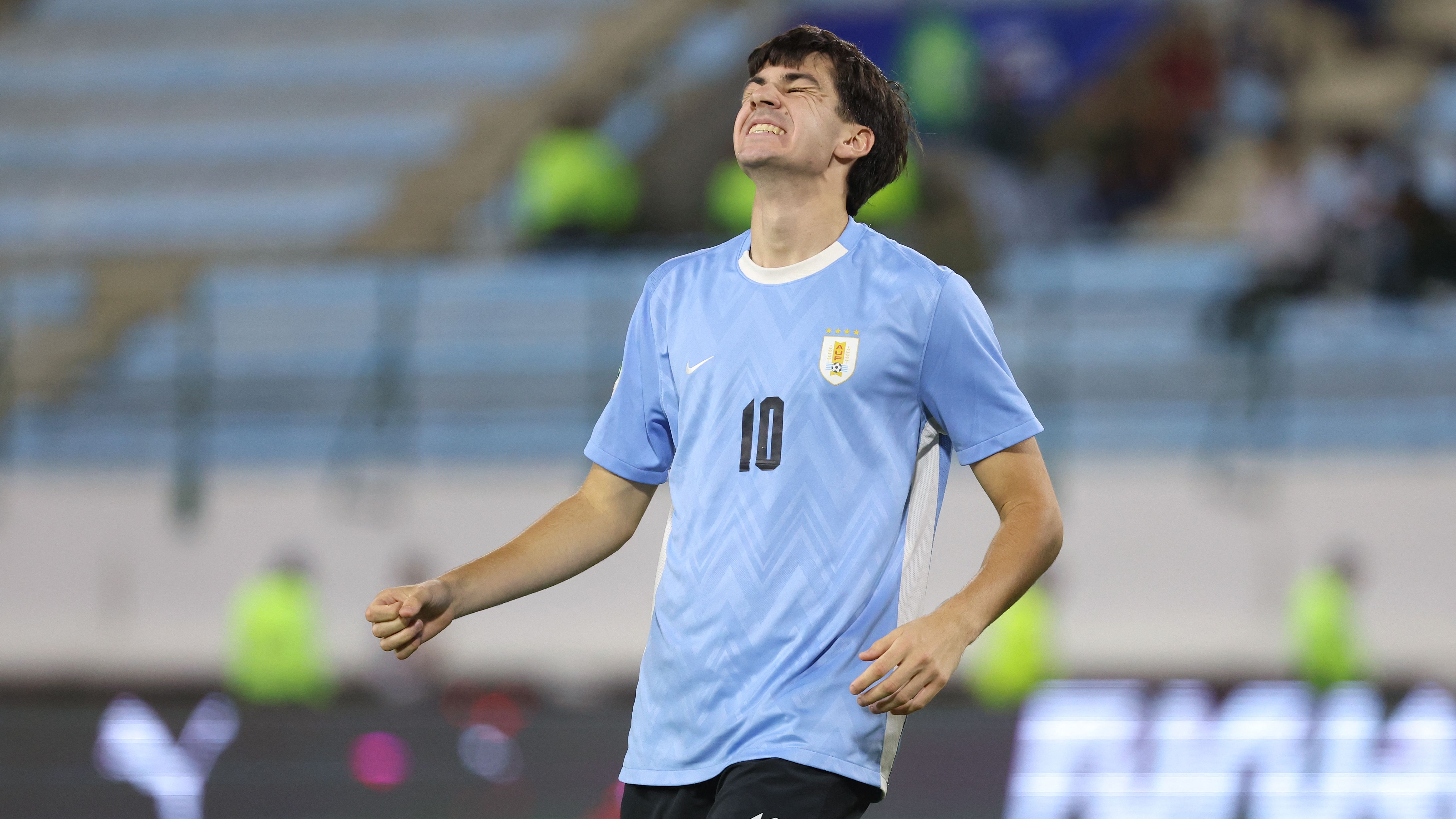 FBL-SOUTHAM-U20-CHI-URU