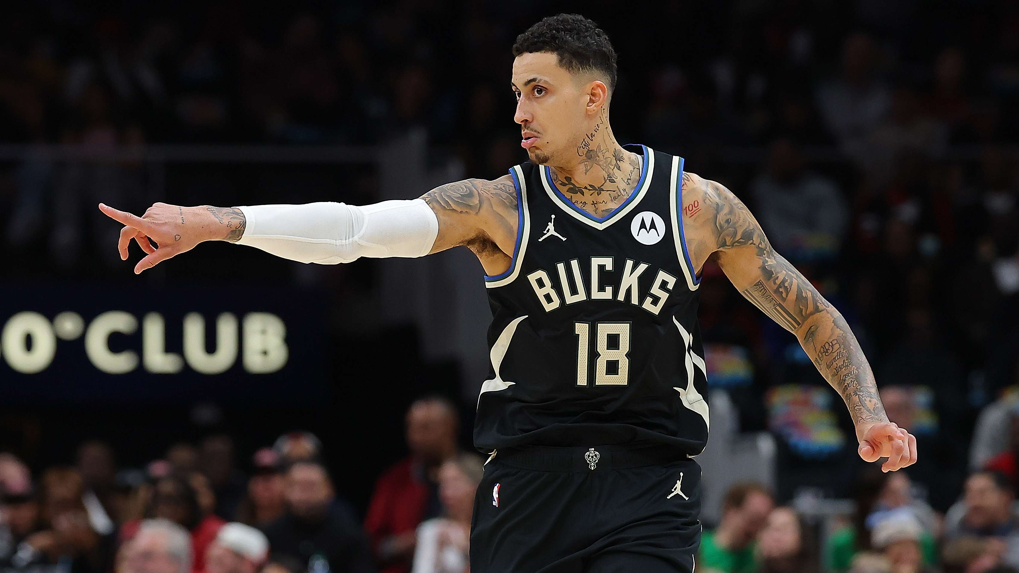 Milwaukee Bucks v Atlanta Hawks