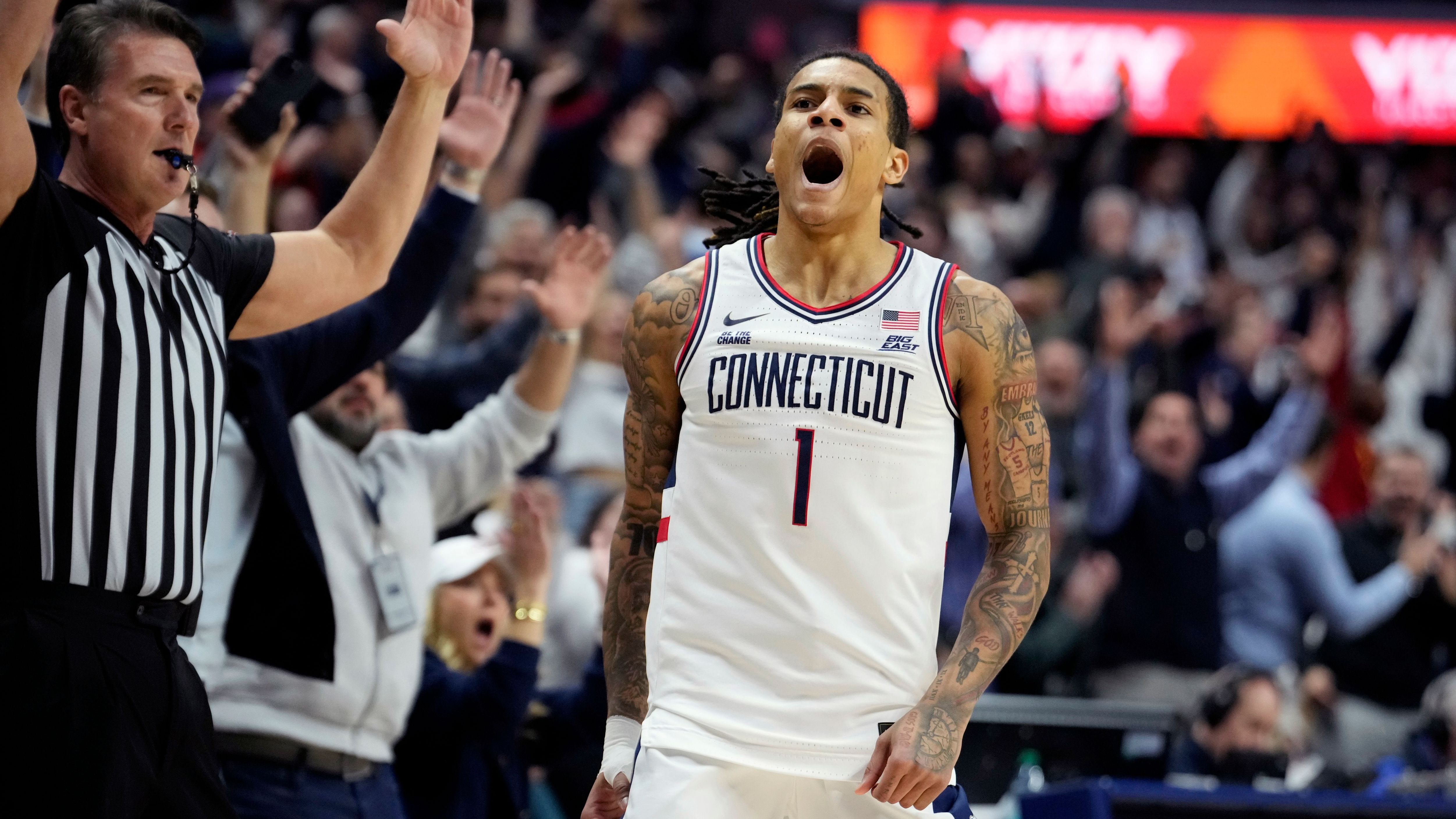 St. John's v Connecticut